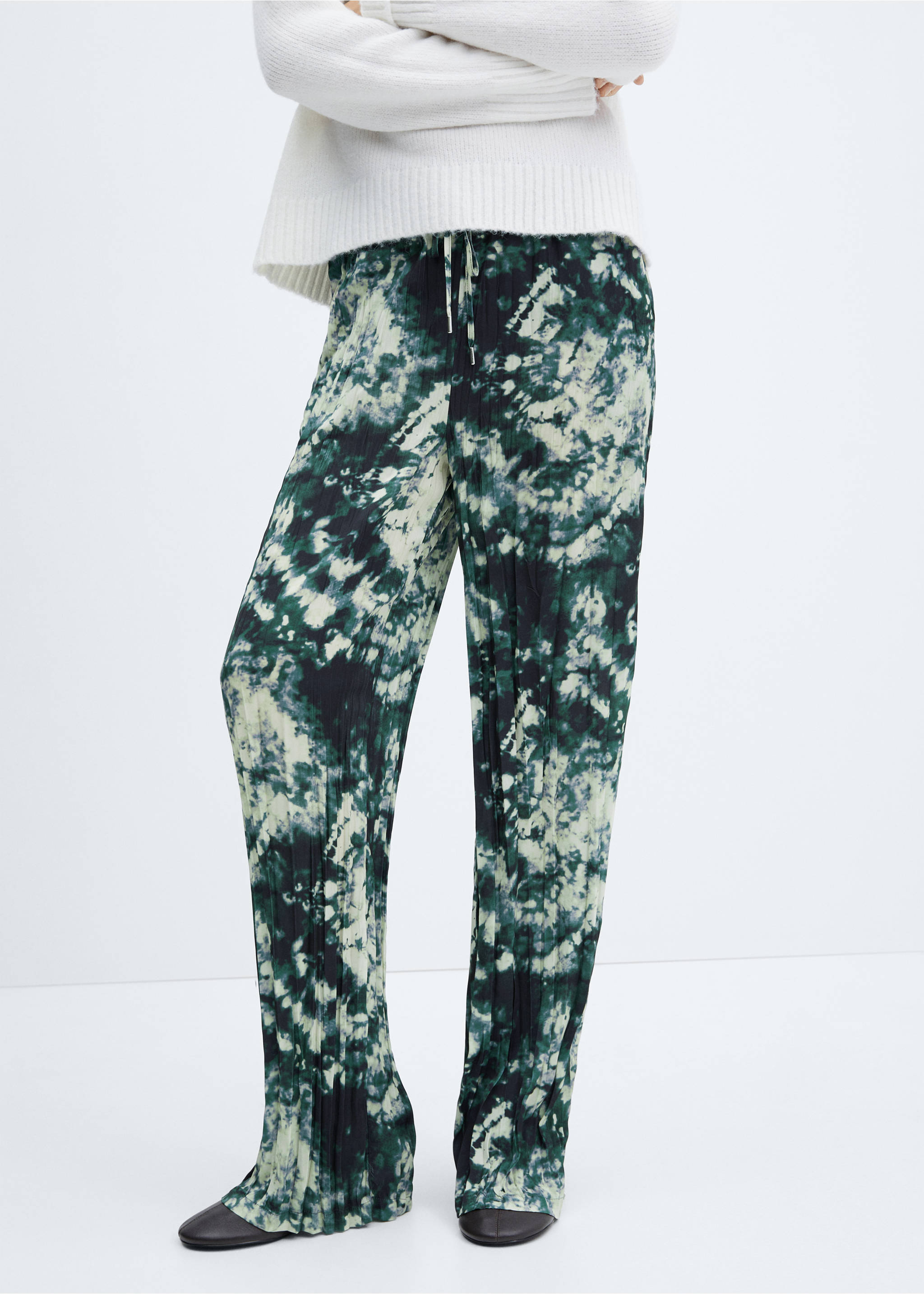 Pleated tie-dye trousers - Medium plane, Green. Ref: 57006030-00.