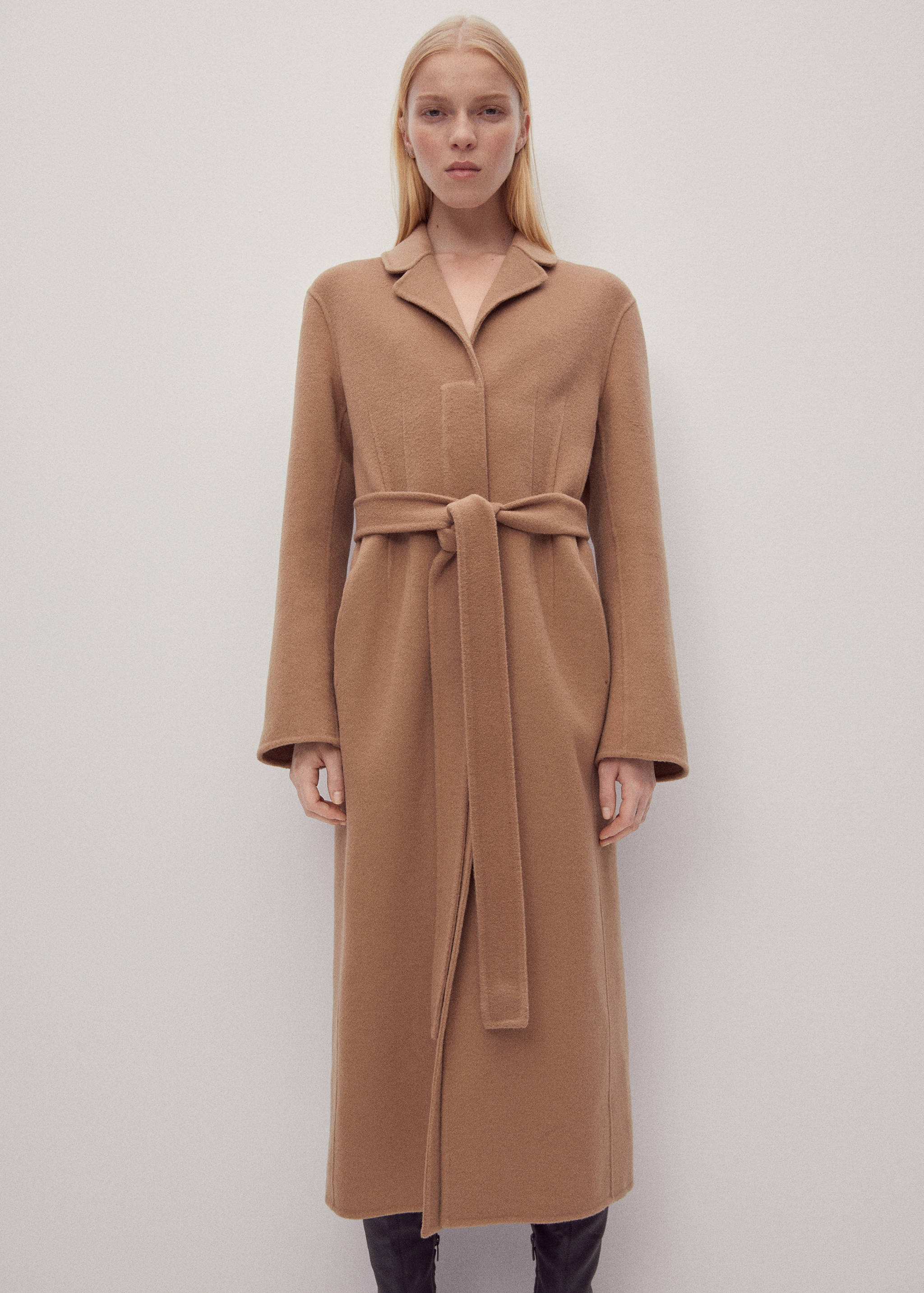 Handmade oversized wool coat - Details of the article 7, Medium Brown. Ref: 57006721-00.