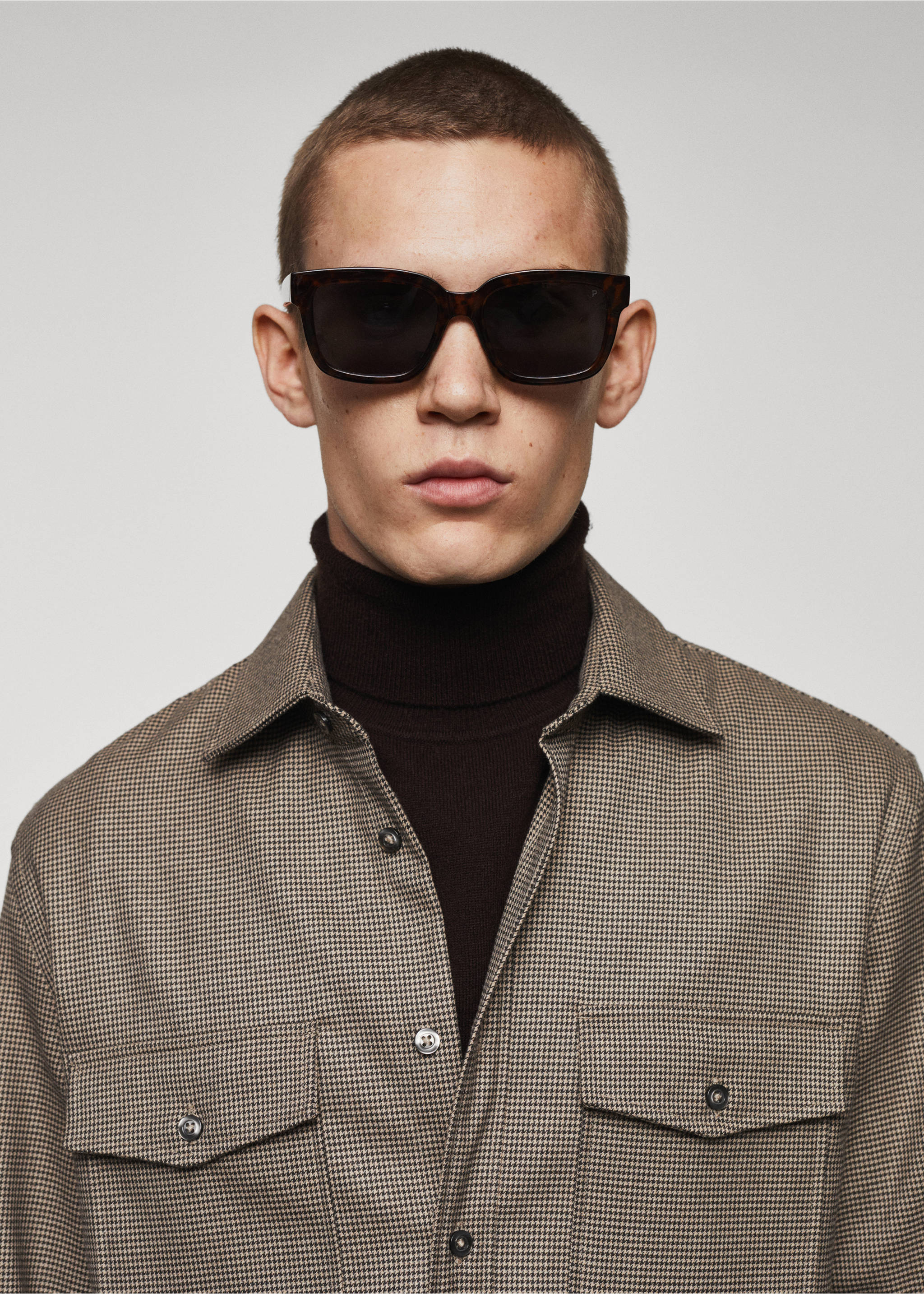 Surchemise coton à poches - Détail de l'article 1, Beige. Ref: 57007714-00.