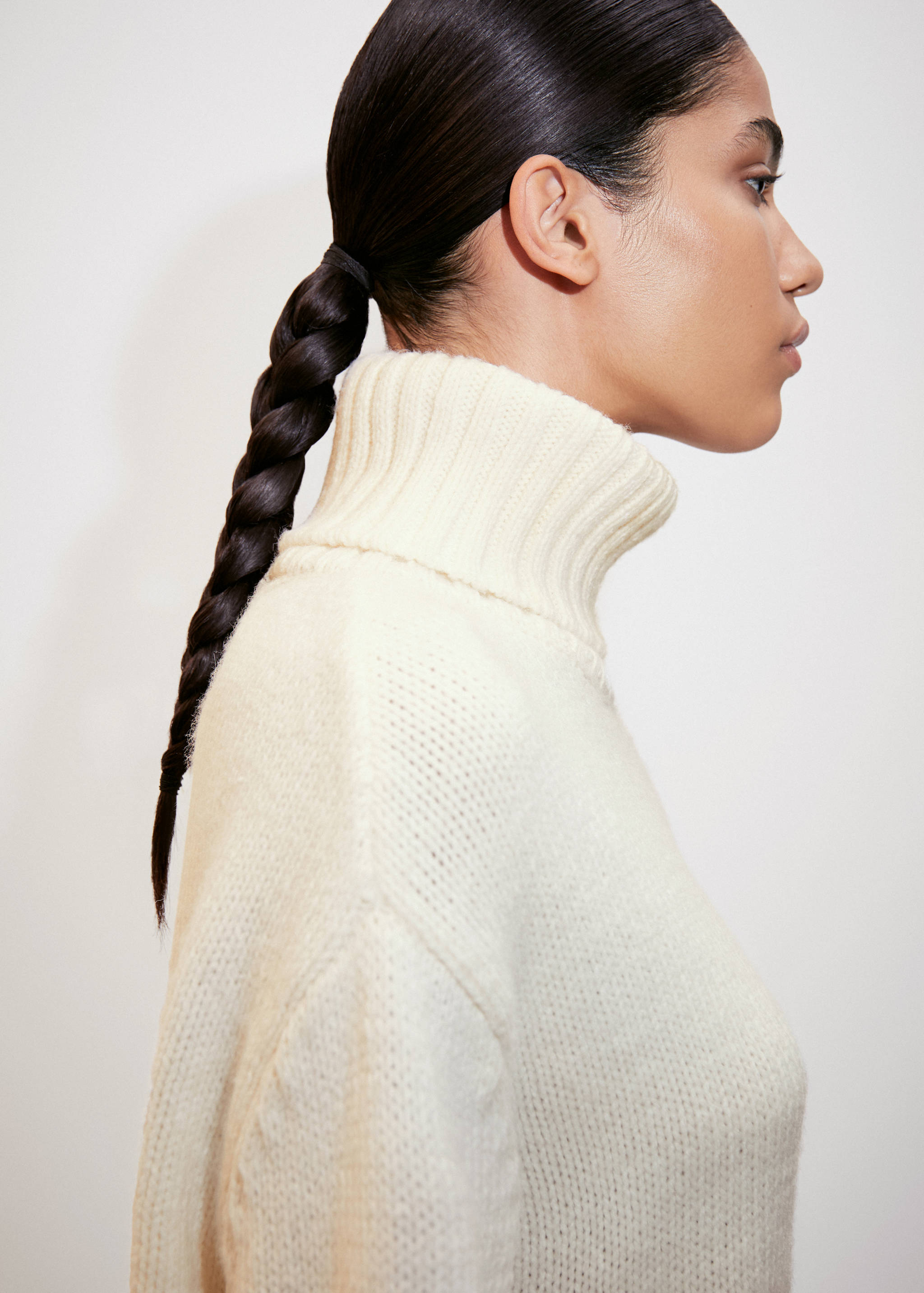 Back vent sweater - Details of the article 1