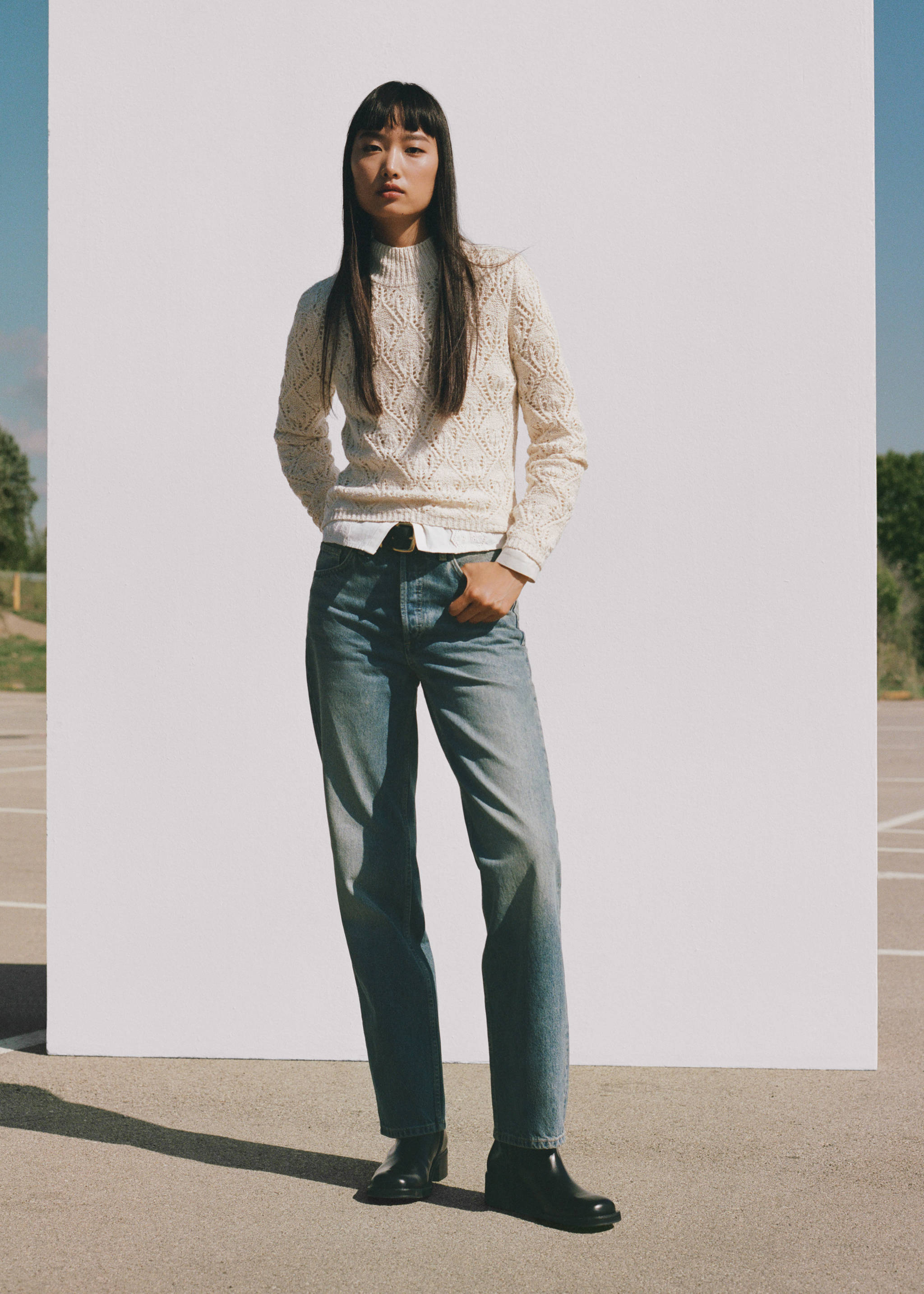 Svetr s detaily děrování - Detail zboží 6