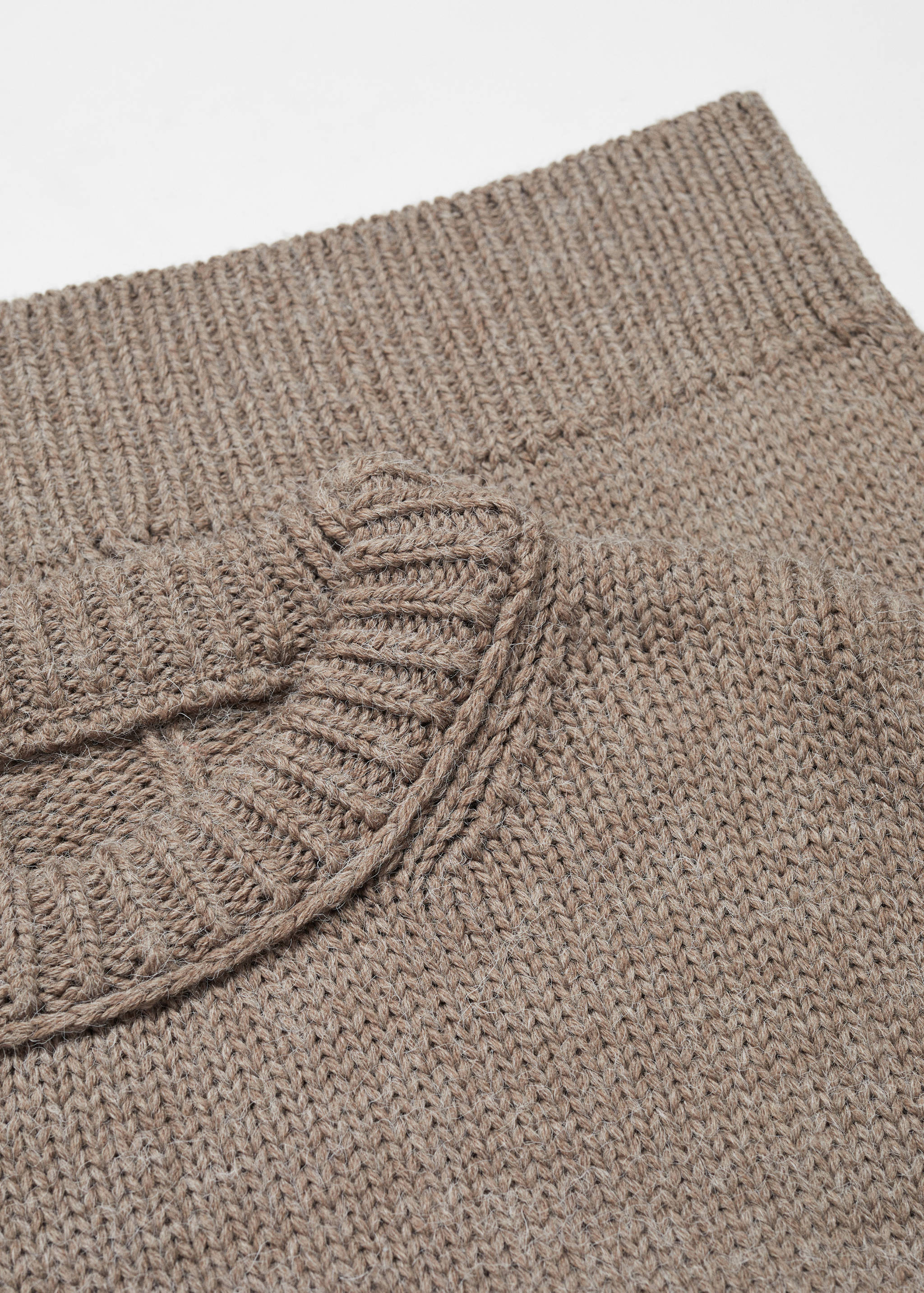 Wollpullover mit Trompetenärmeln - Detail des Artikels 8