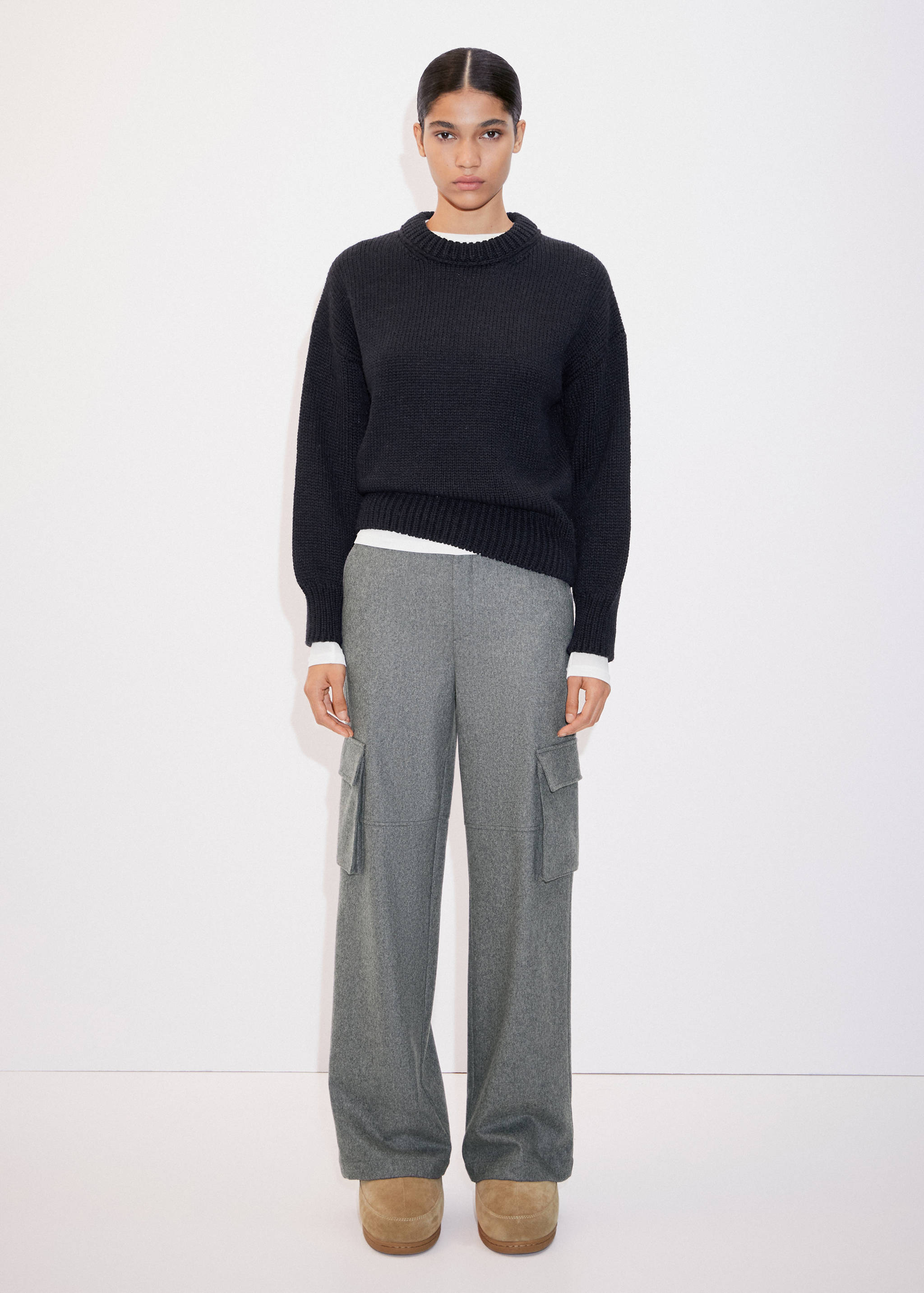 Wollpullover mit Trompetenärmeln - Allgemeine Ansicht