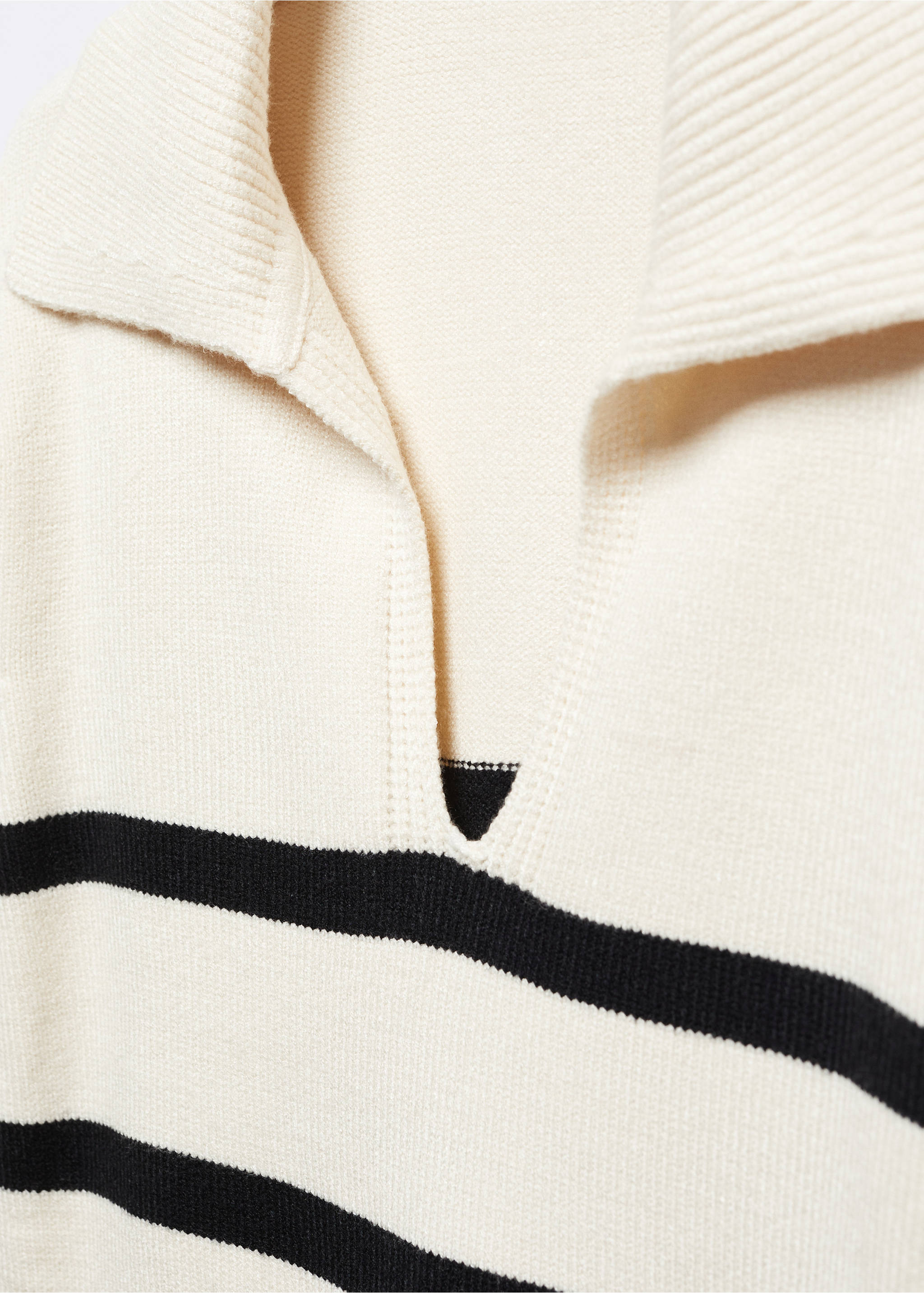 Striped polo-neck sweater - Details of the article 8, Ecru. Ref: 57007754-00.