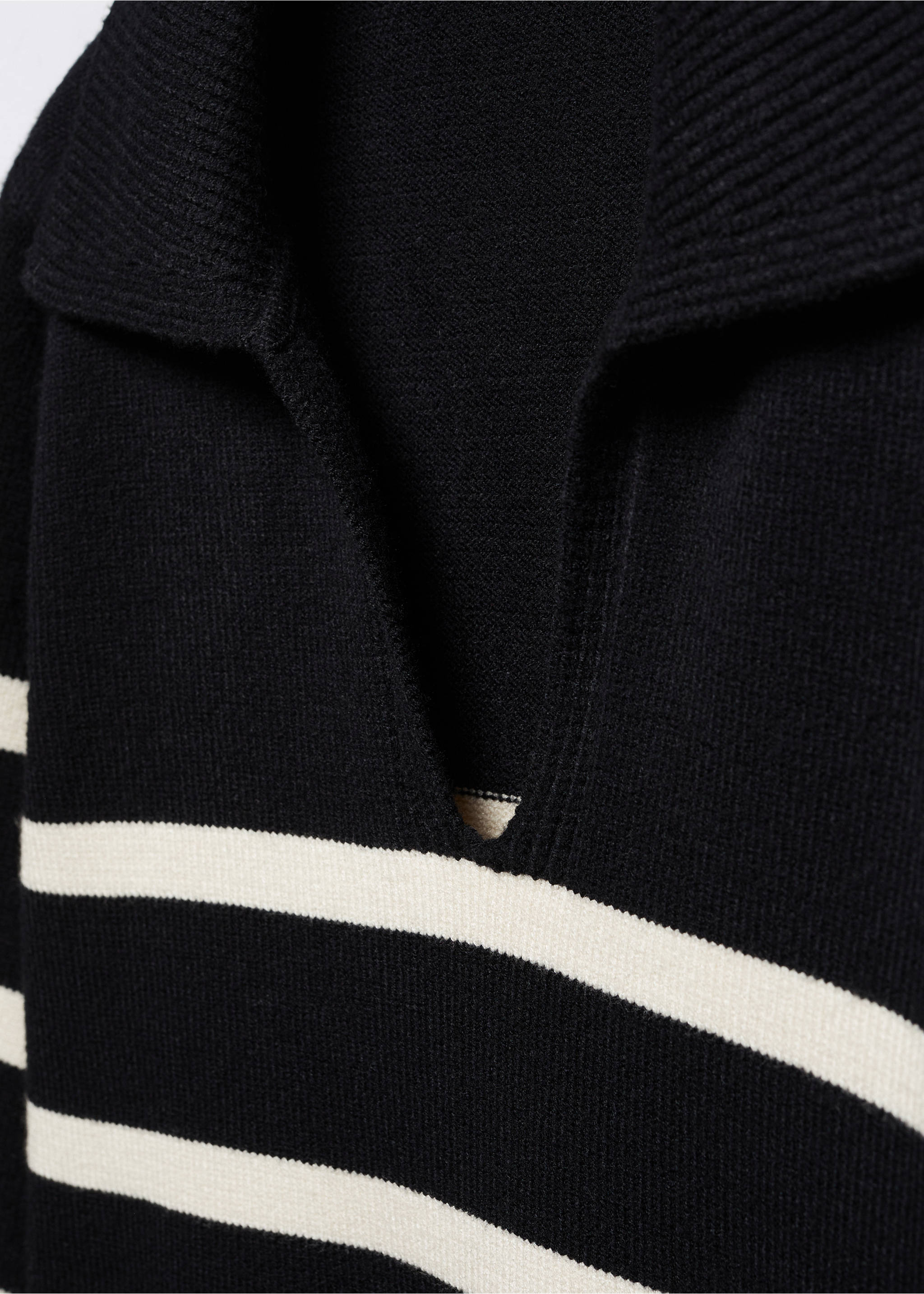 Striped polo-neck sweater - Details of the article 8, Black. Ref: 57007754-00.