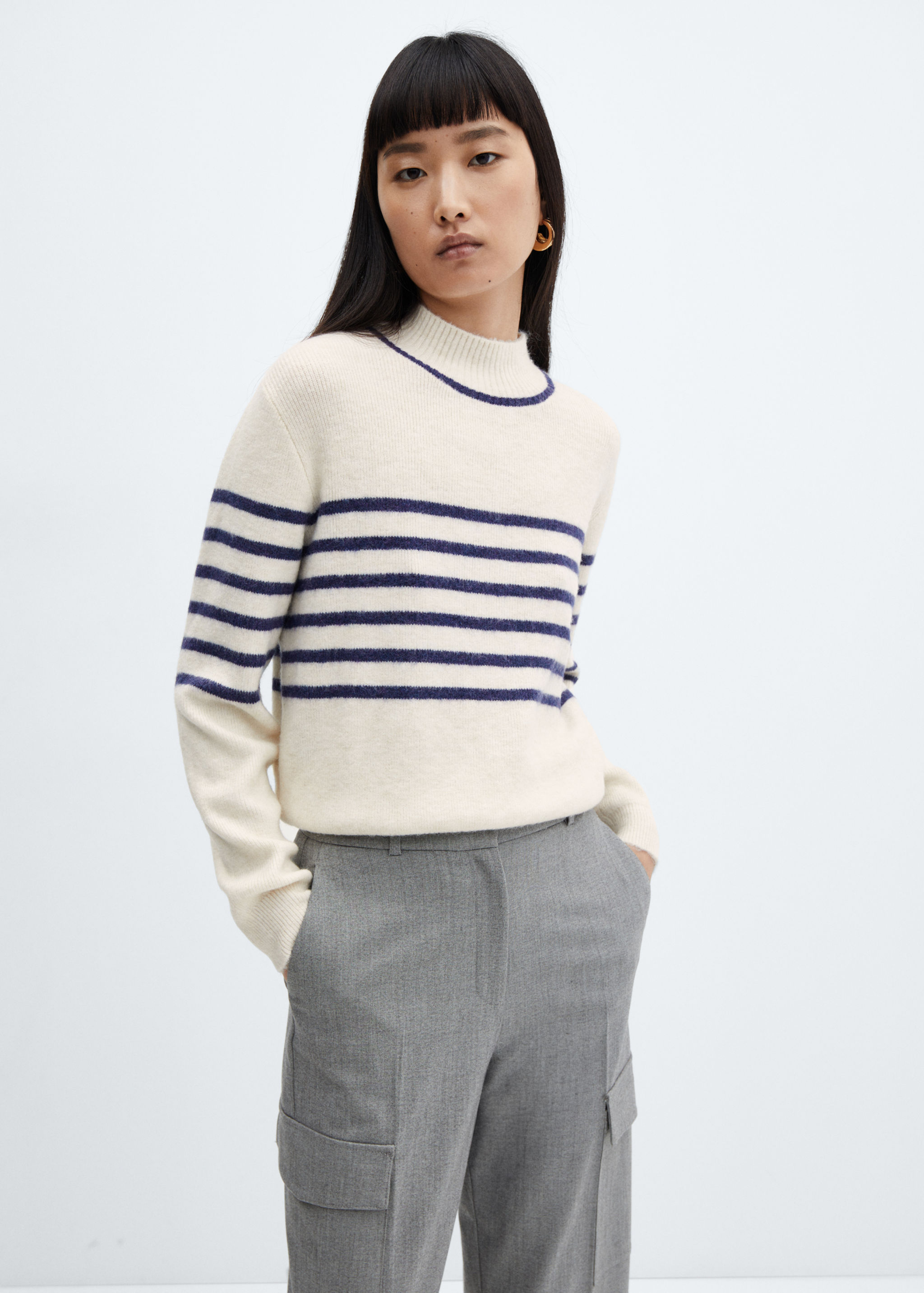 Stripe-print sweater with perkins neck - Medium plane