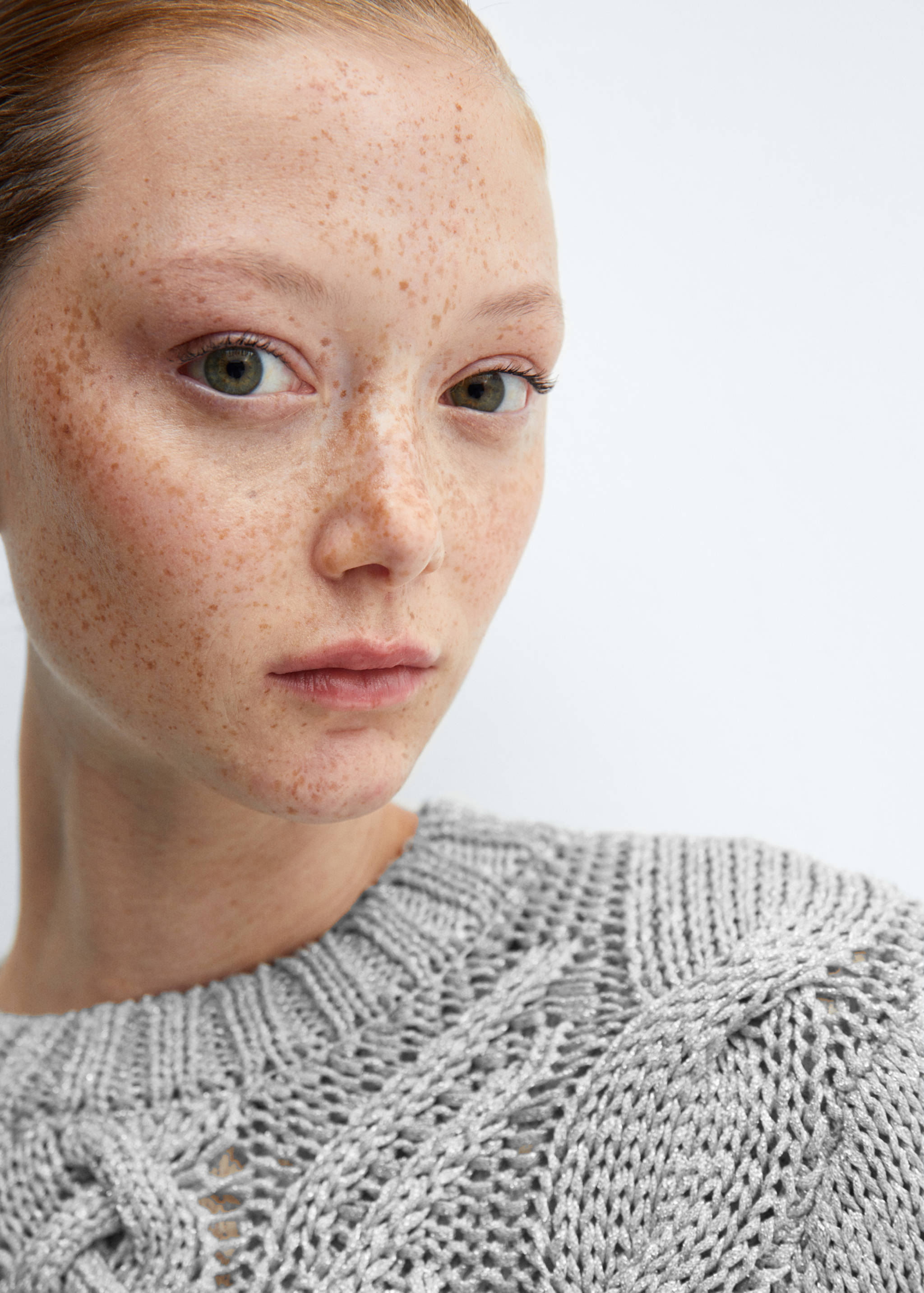 Braided knitted sweater - Details of the article 1