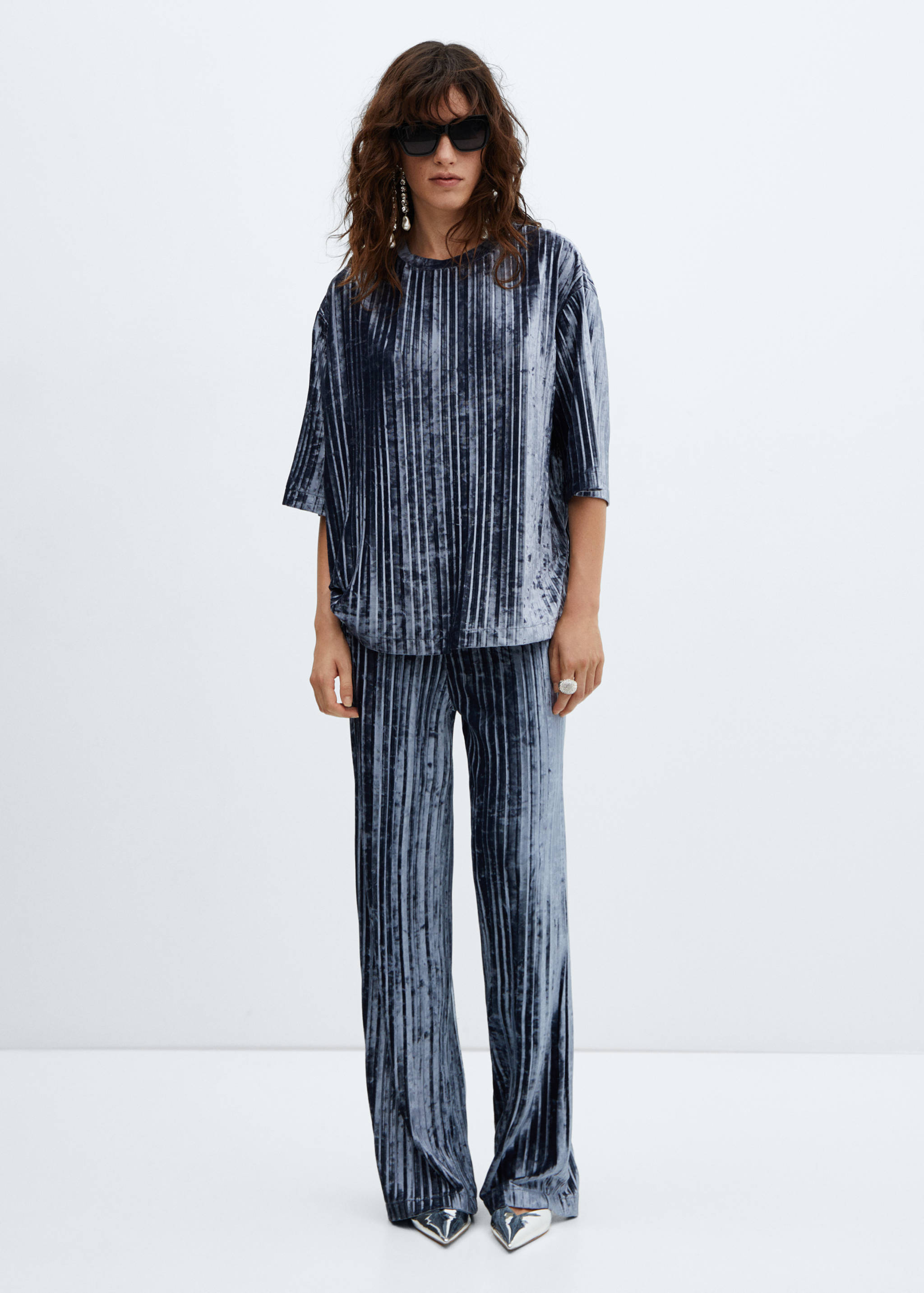 Velvet pleated T-shirt - General plane