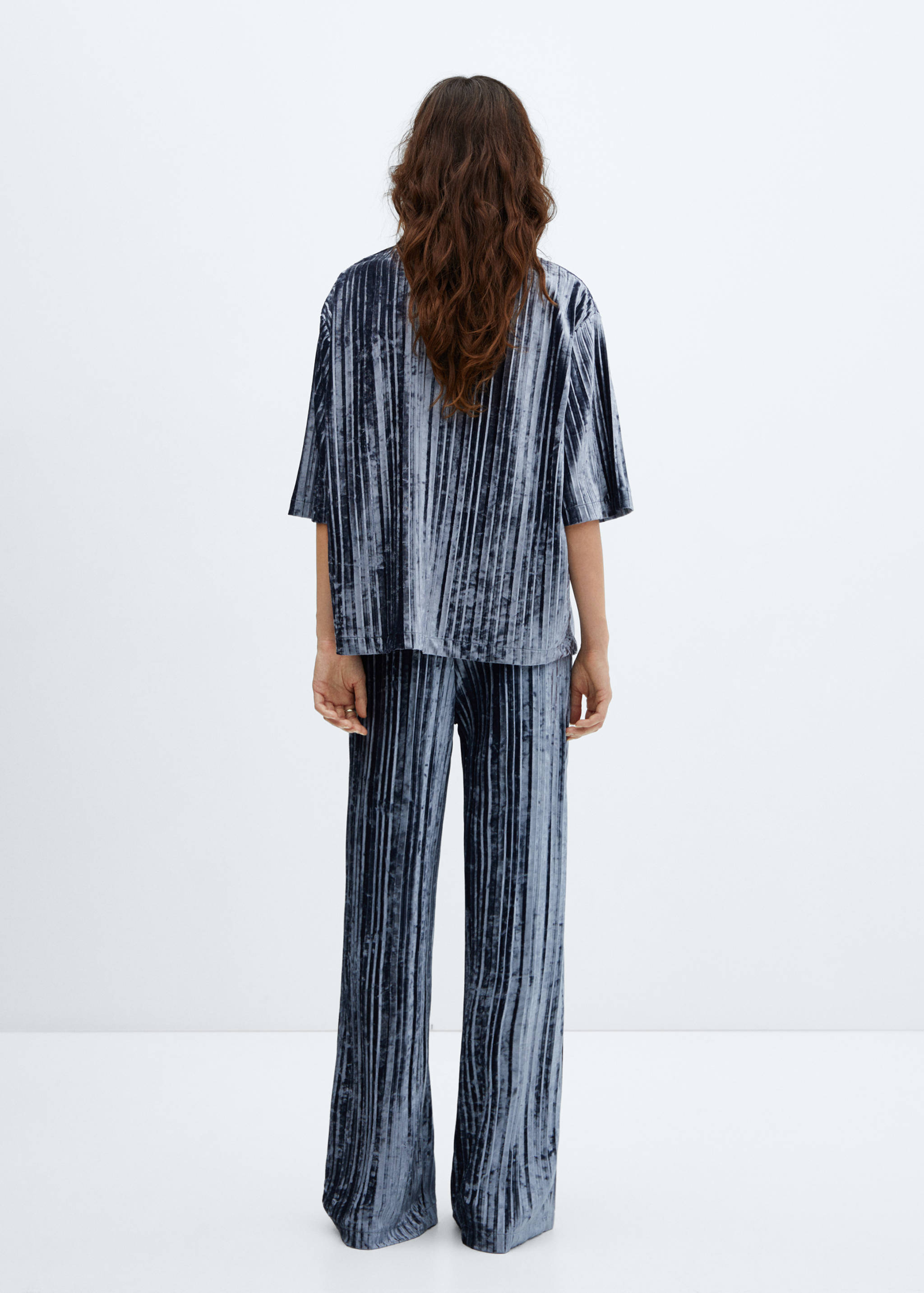 Velvet pleated T-shirt - Reverse of the article