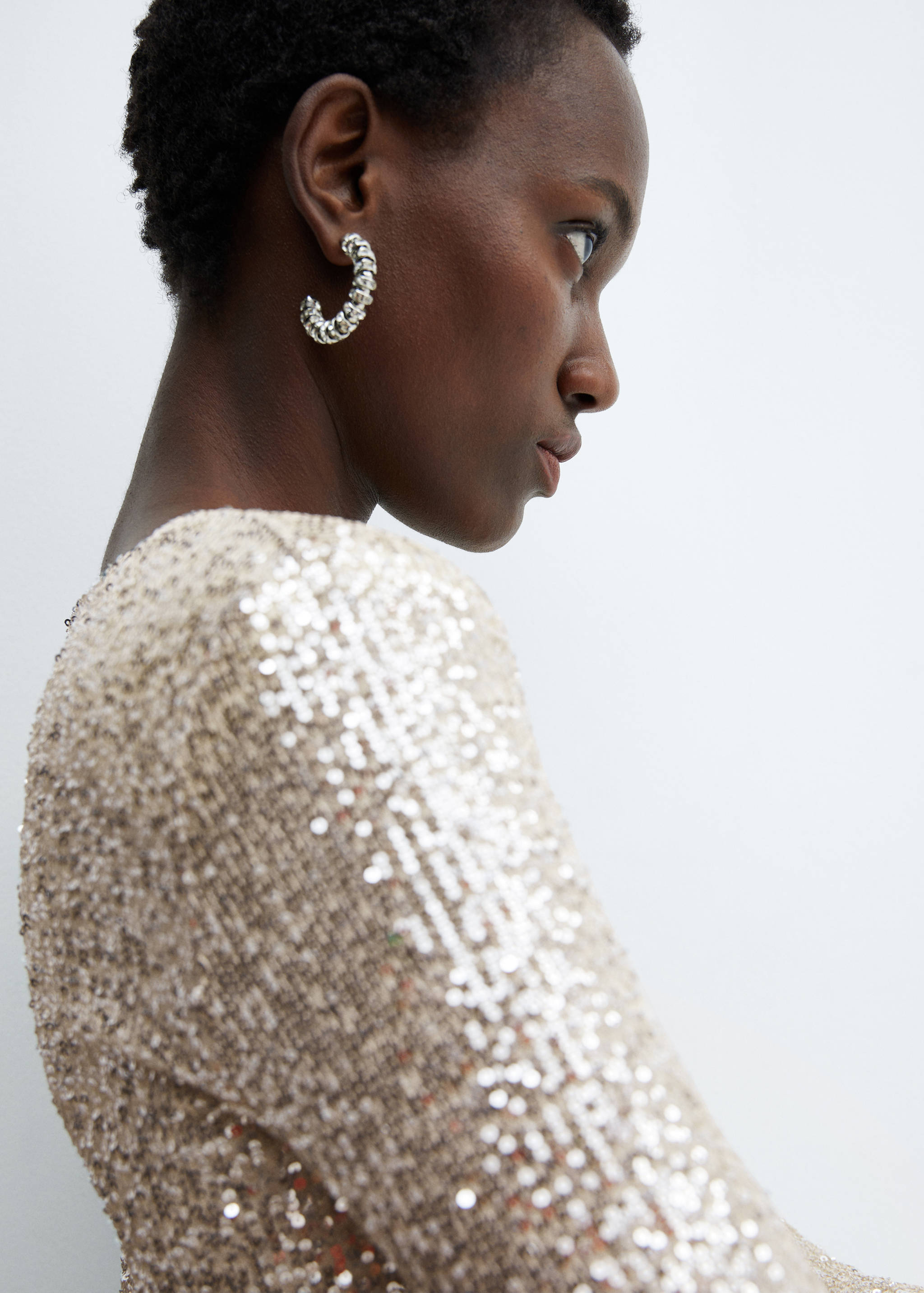 Robe paillettes épaulettes - Détail de l'article 1