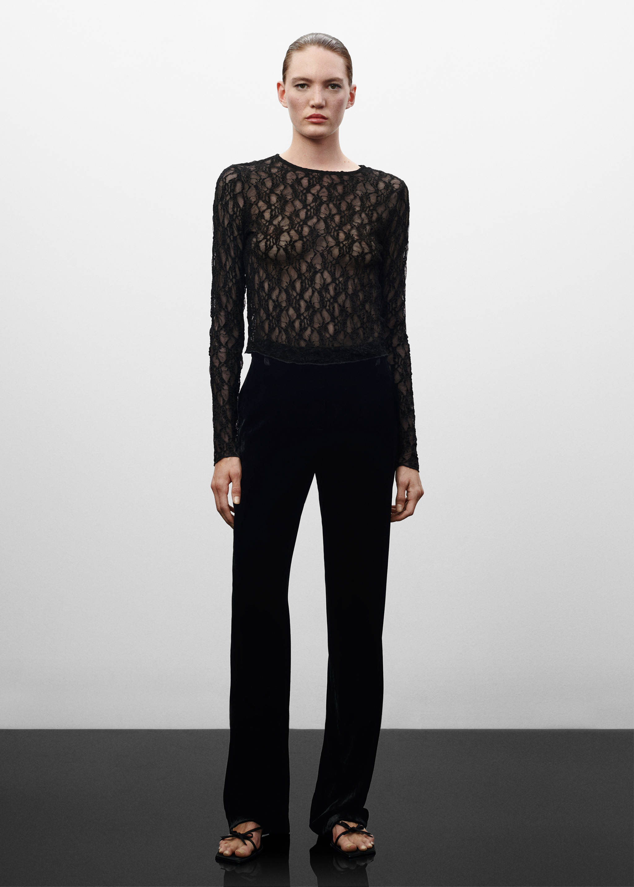 Csipkés, hosszúujjú póló - Általános sík