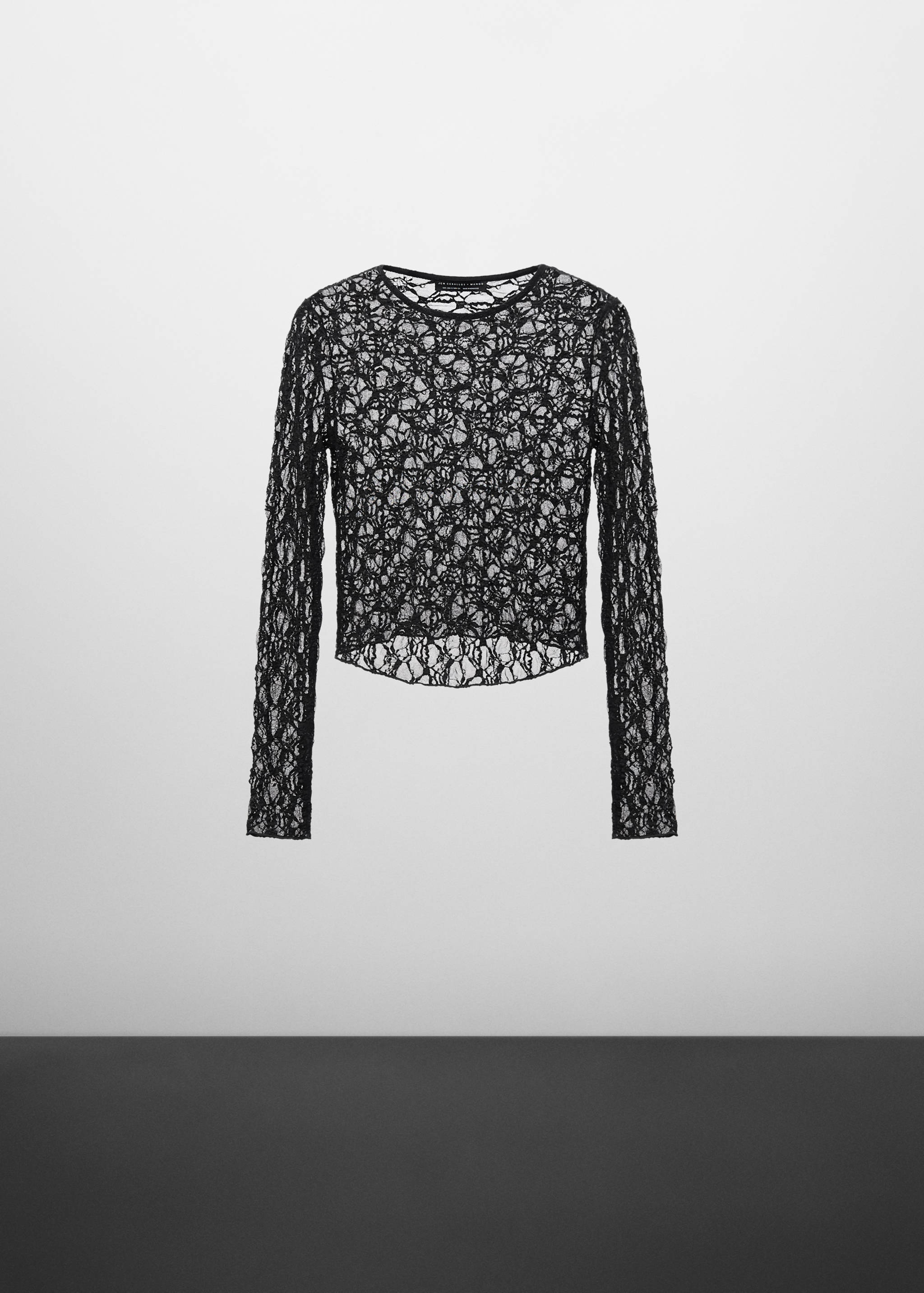 Csipkés, hosszúujjú póló - Termék modell nélkül