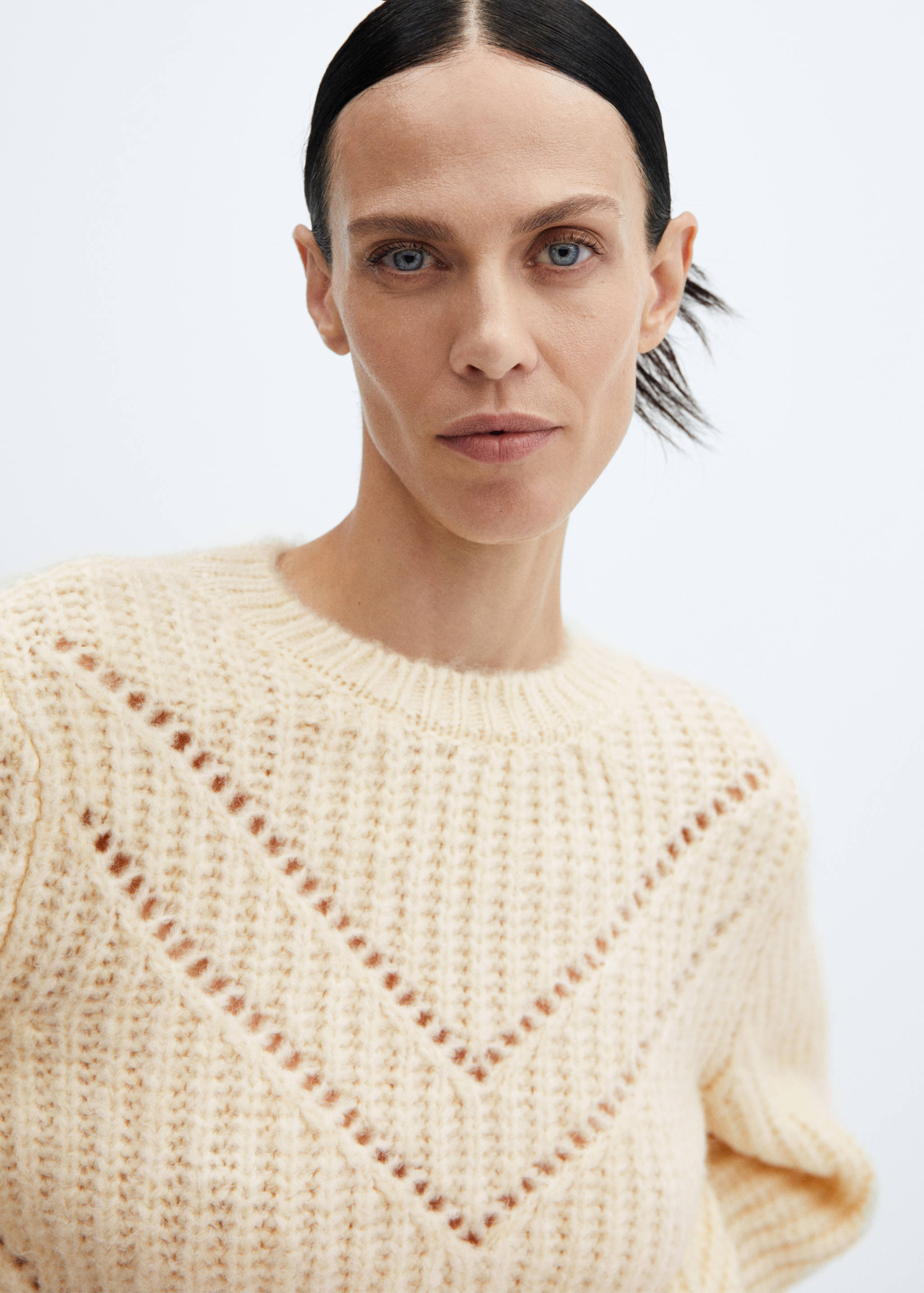 Sweater with lace detail design - Details of the article 1