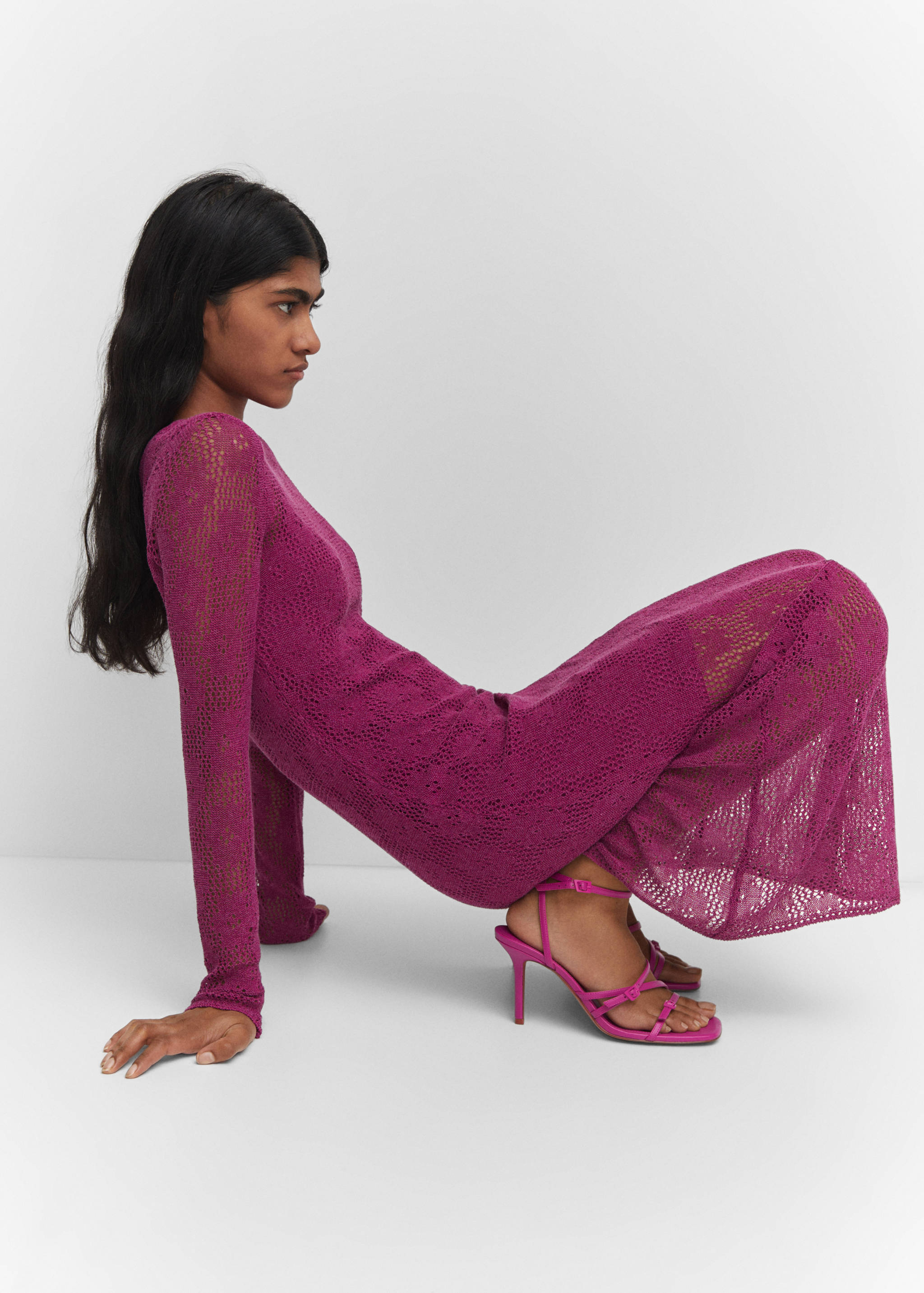 High-heeled sandals with buckles - General plane