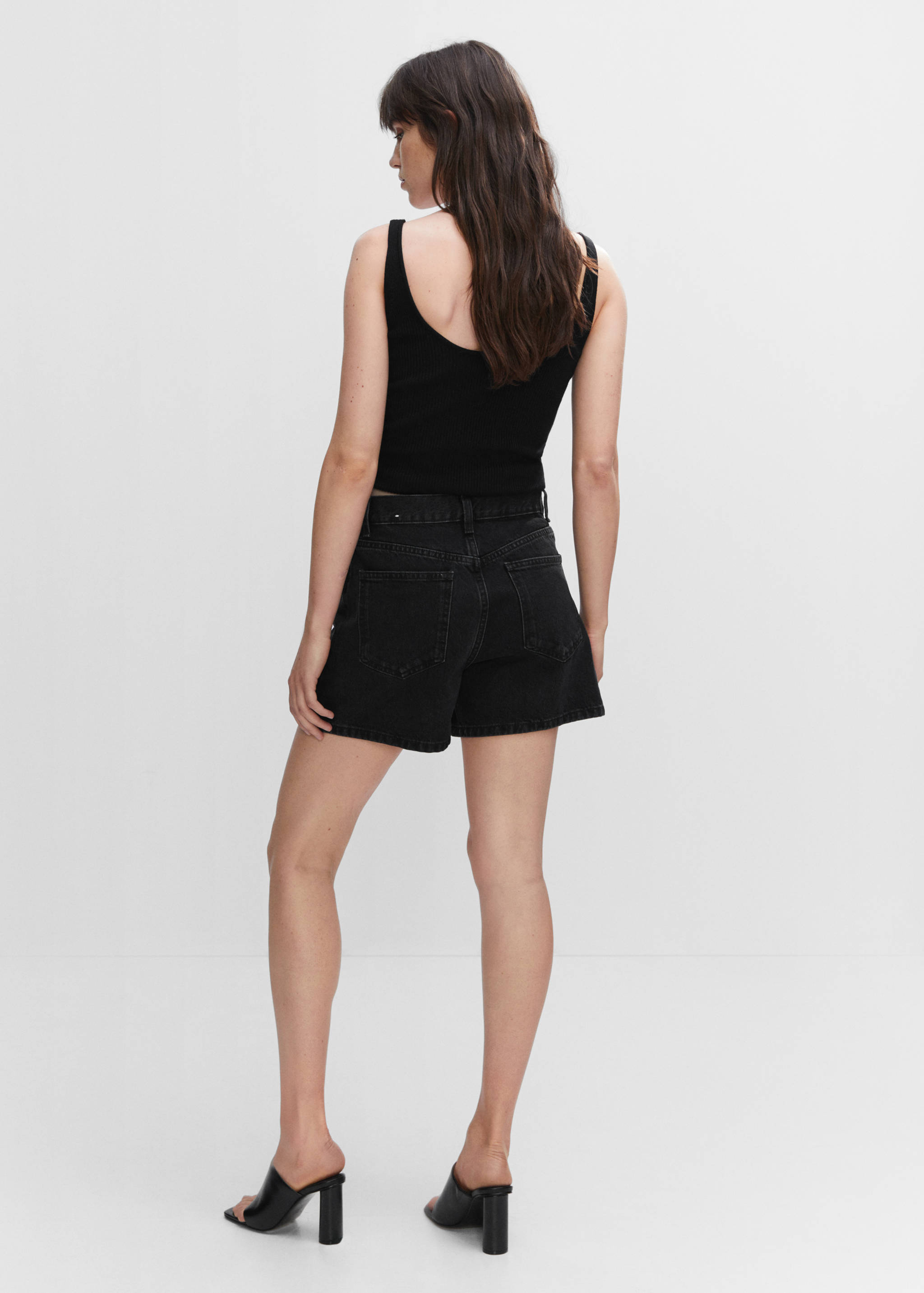 Strick-Top mit V-Ausschnitt - Rückseite des Artikels