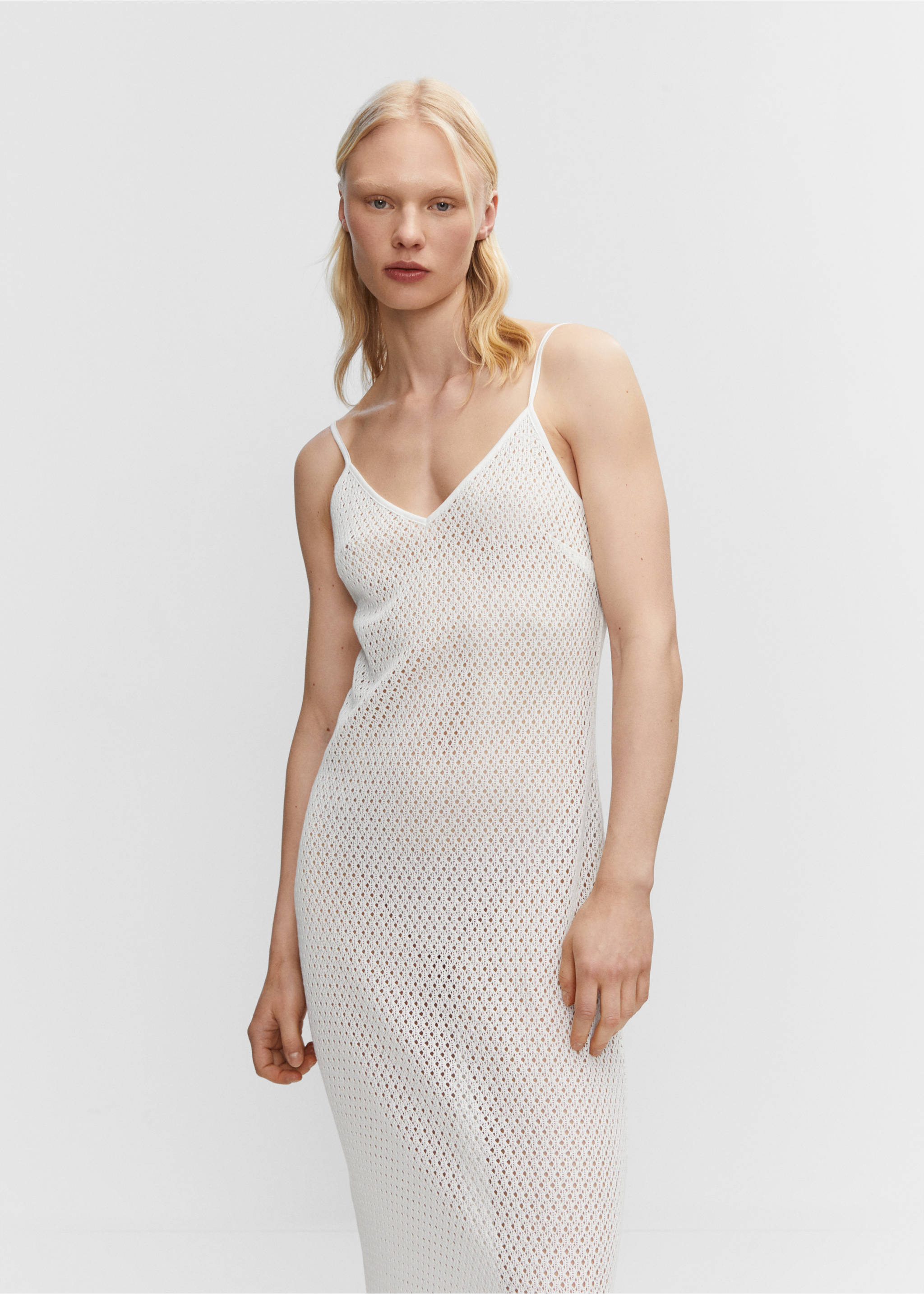 Long openwork knitted dress - Medium plane, White. Ref: 57010278-00.