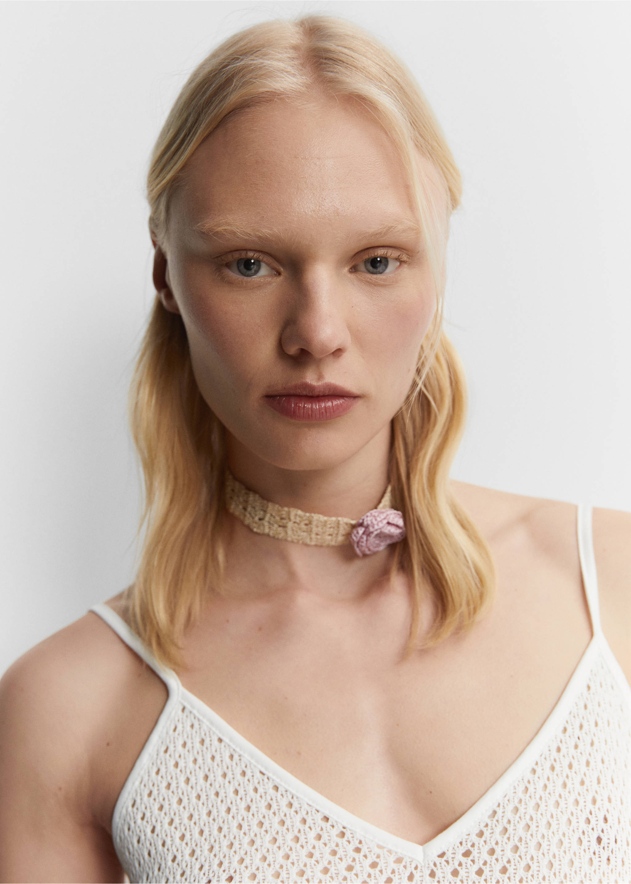 Long openwork knitted dress - Details of the article 1, White. Ref: 57010278-00.