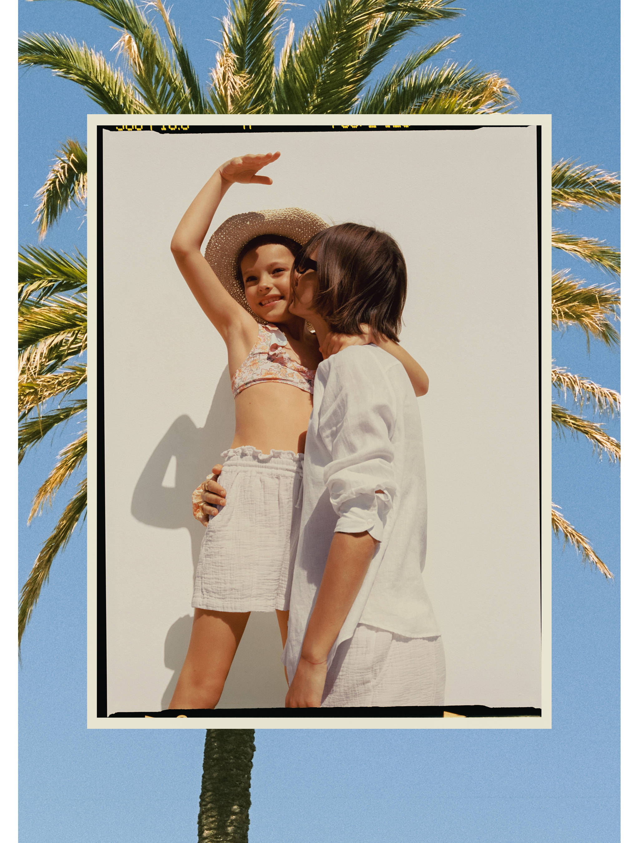 Paperbag textured shorts - Details of the article 7