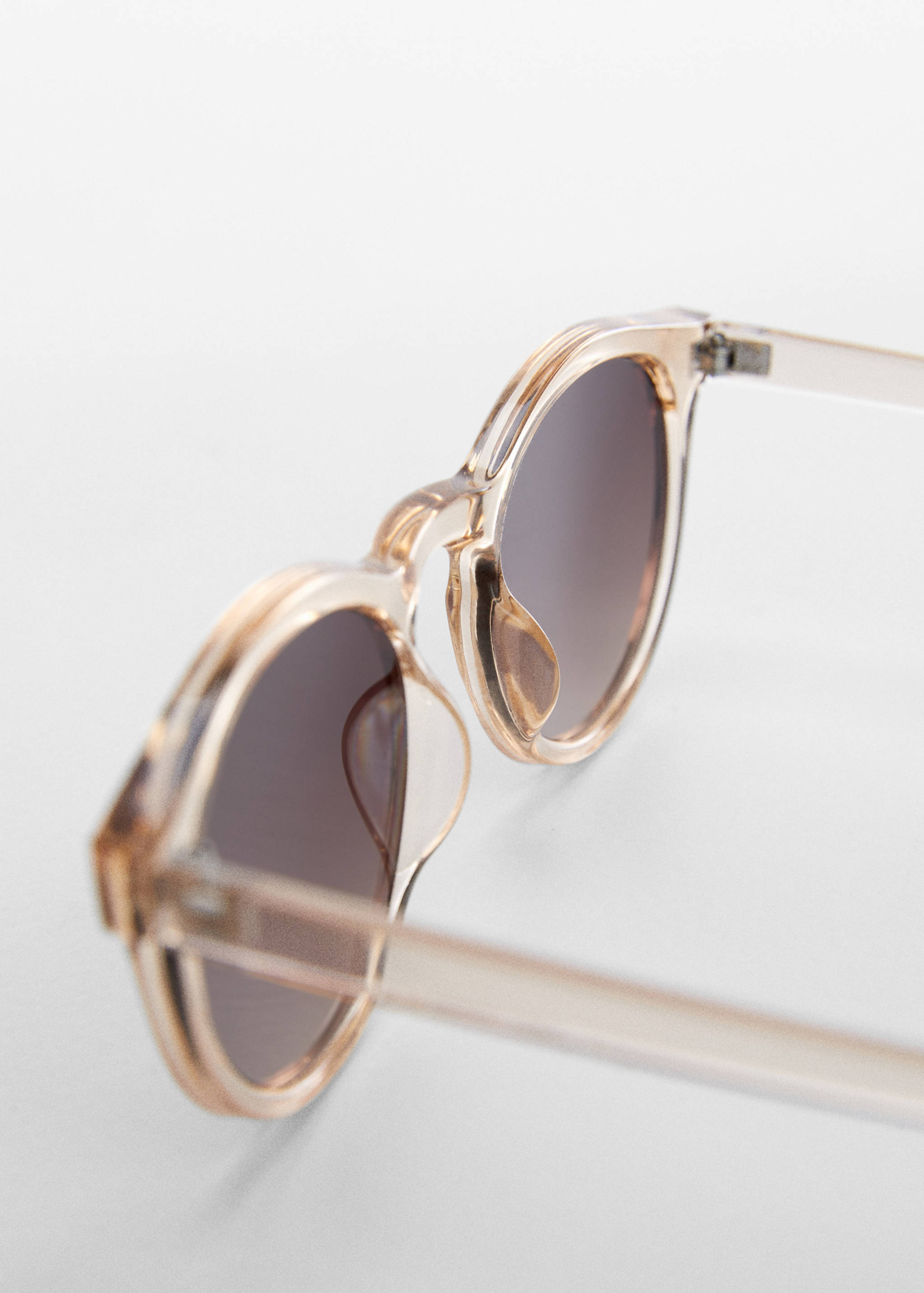 Sonnenbrille im Retro-Stil - Detail des Artikels 1