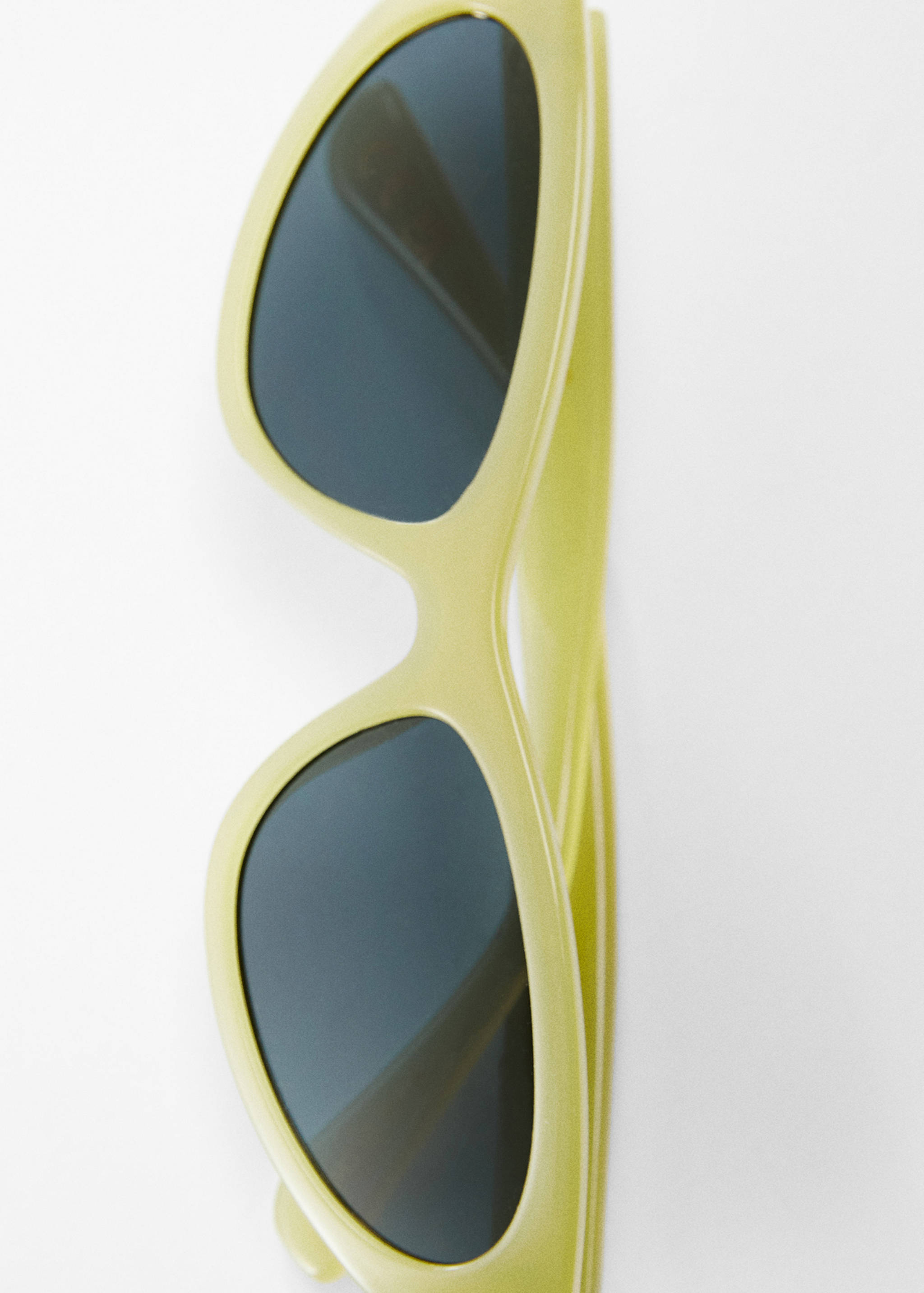 Retro sunglasses - Details of the article 5