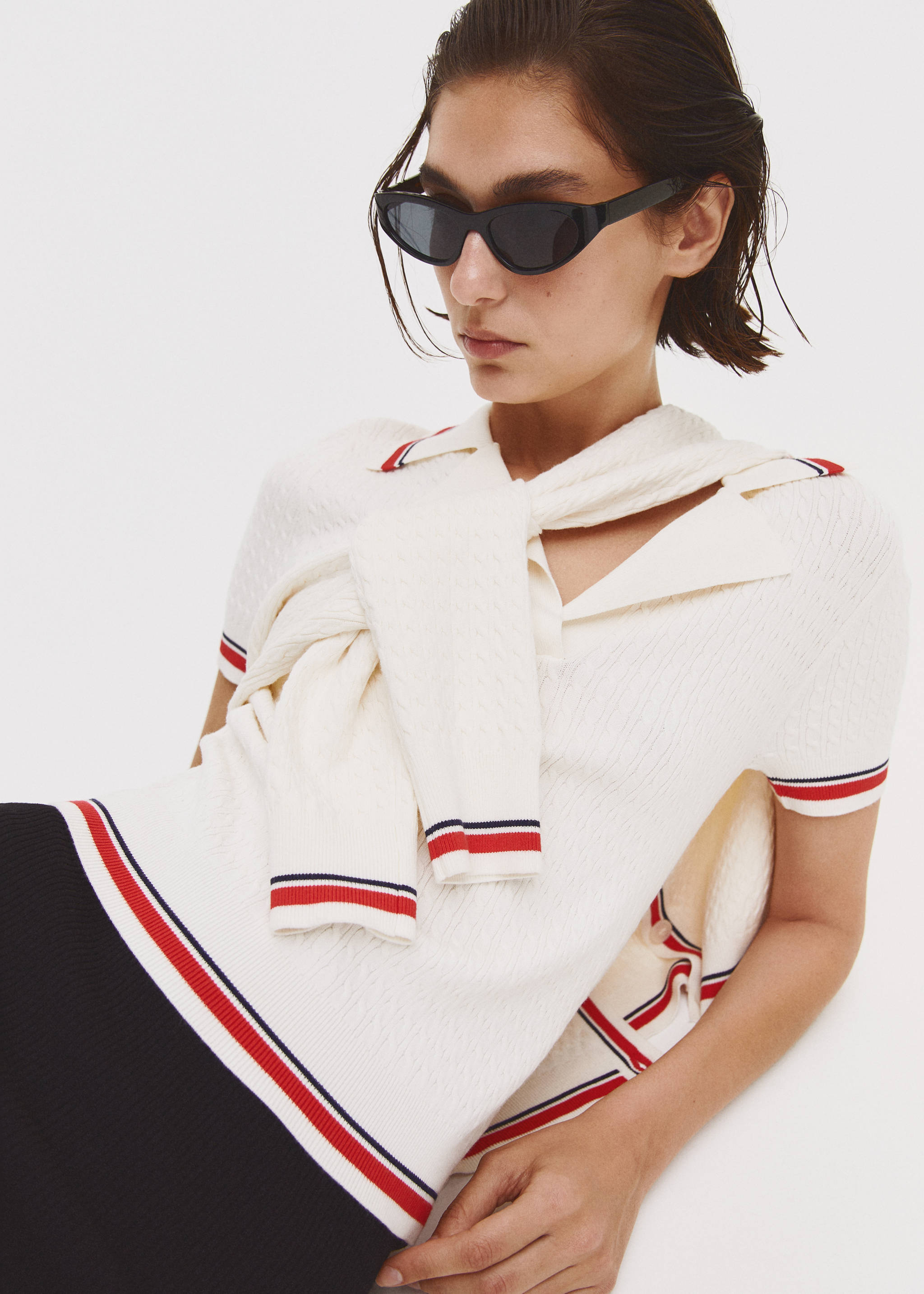 Retro sunglasses - Details of the article 9