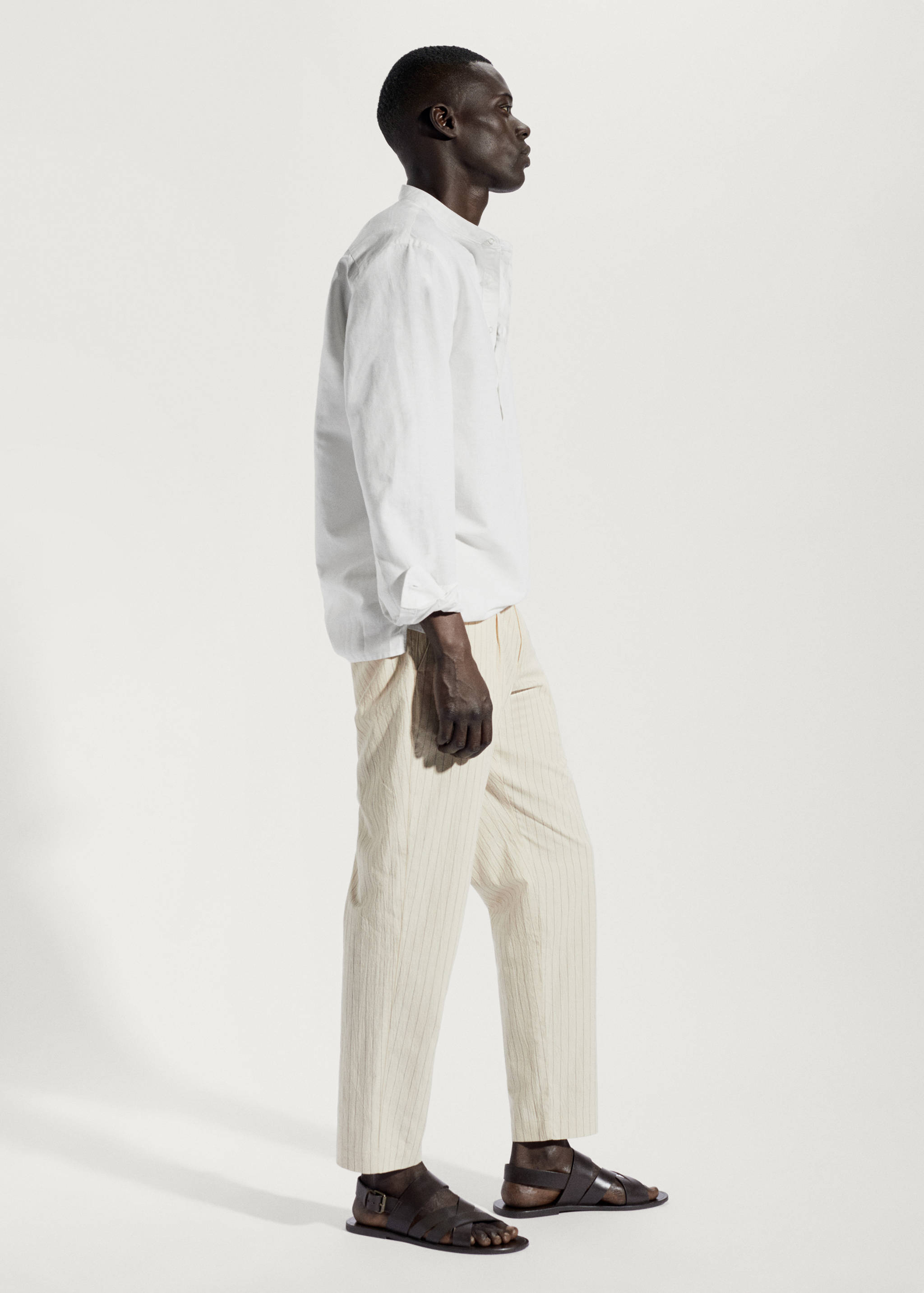 Camisa lino regular fit cuello mao - Detalle del artículo 2