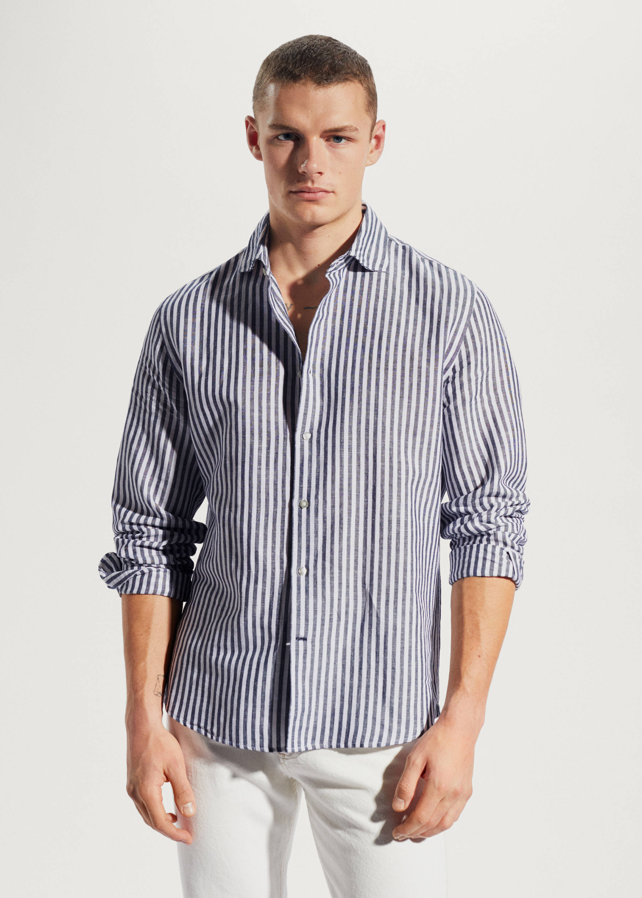 Chemise slim fit lin à rayures - Plan moyen