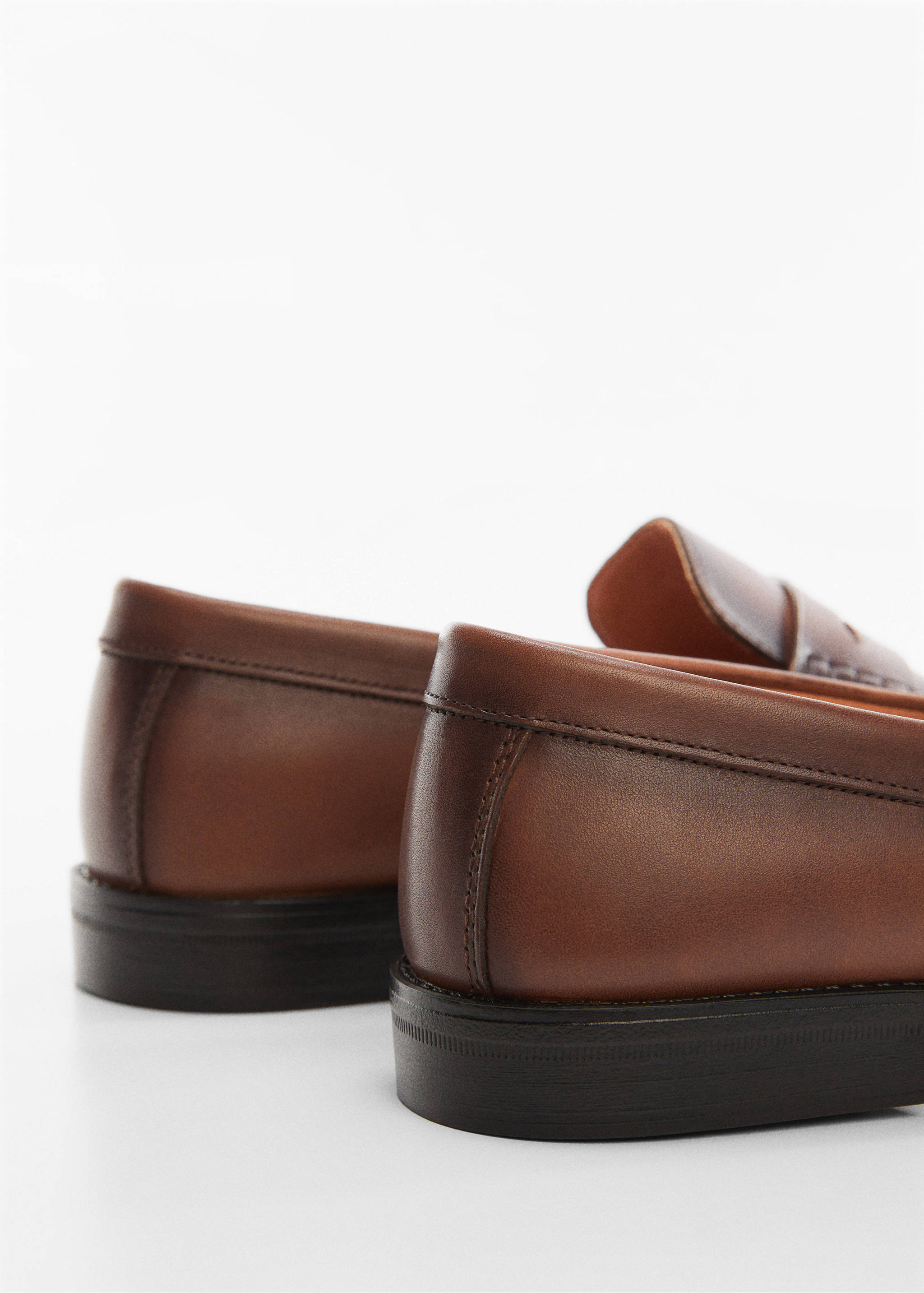 Leather penny loafers - Details of the article 3