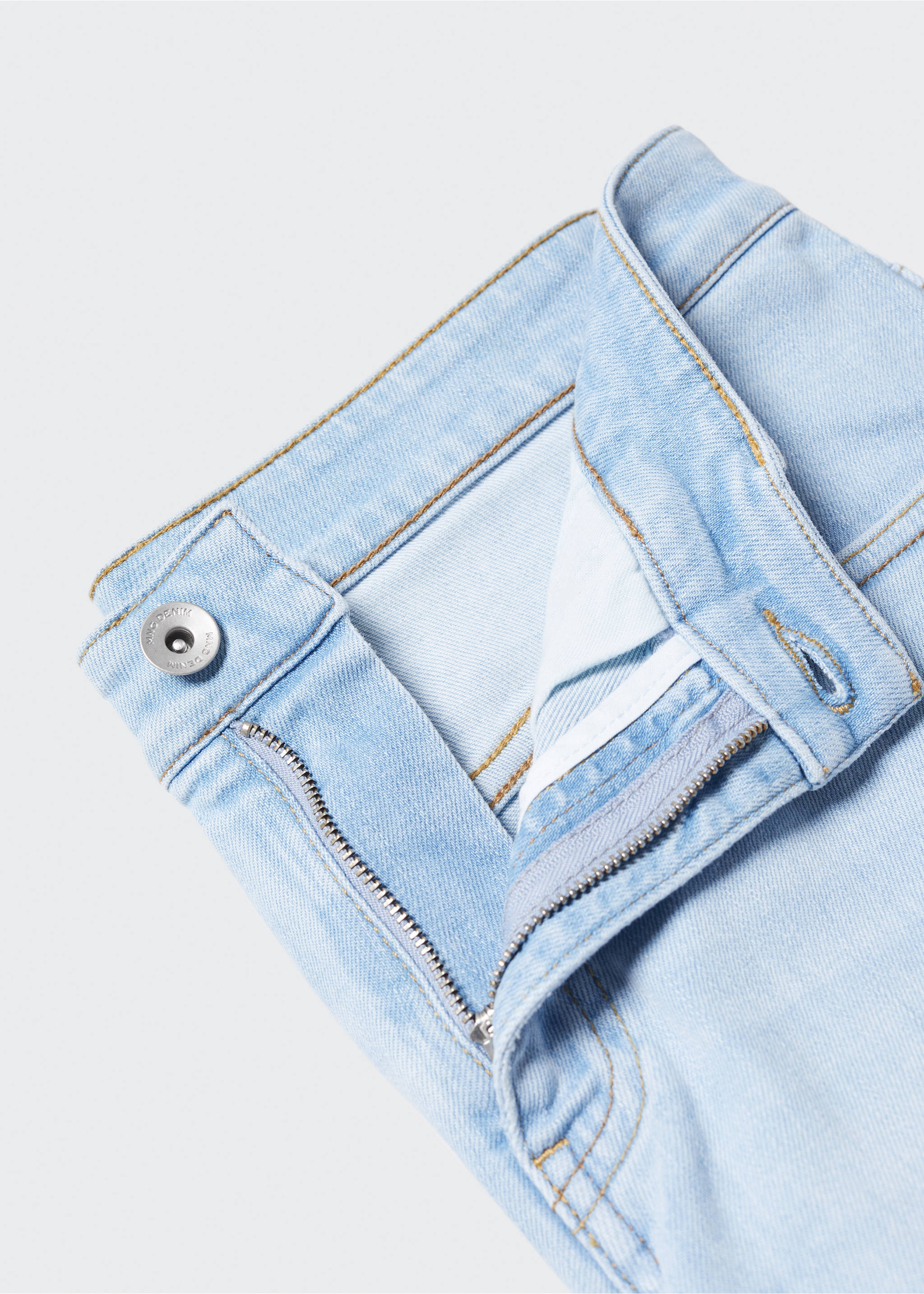 Slim-fit denim bermuda shorts - Details of the article 8, Light Blue. Ref: 57010683-00.