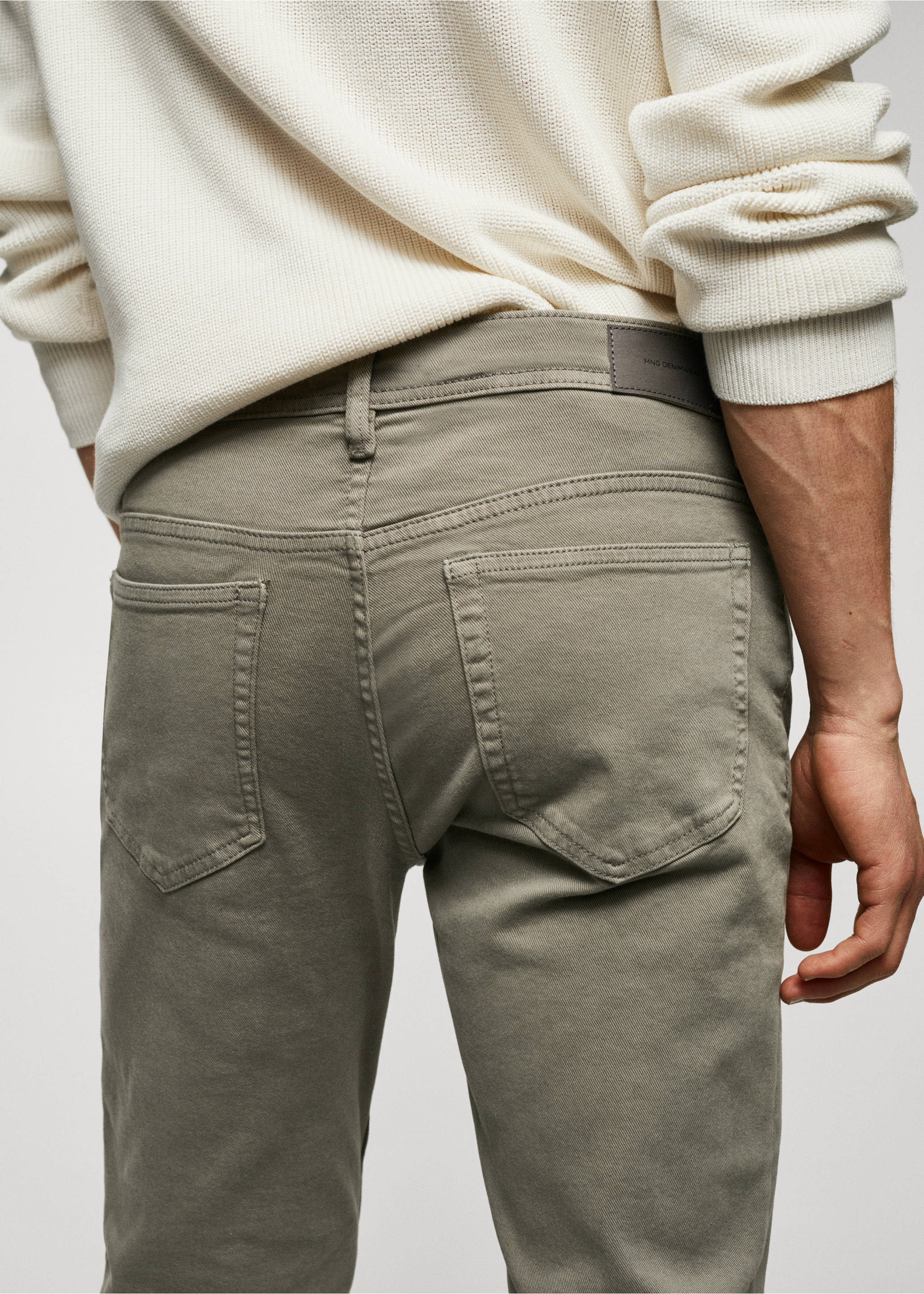 Jan slim-fit jeans - Details of the article 6, Khaki. Ref: 57010694-00.