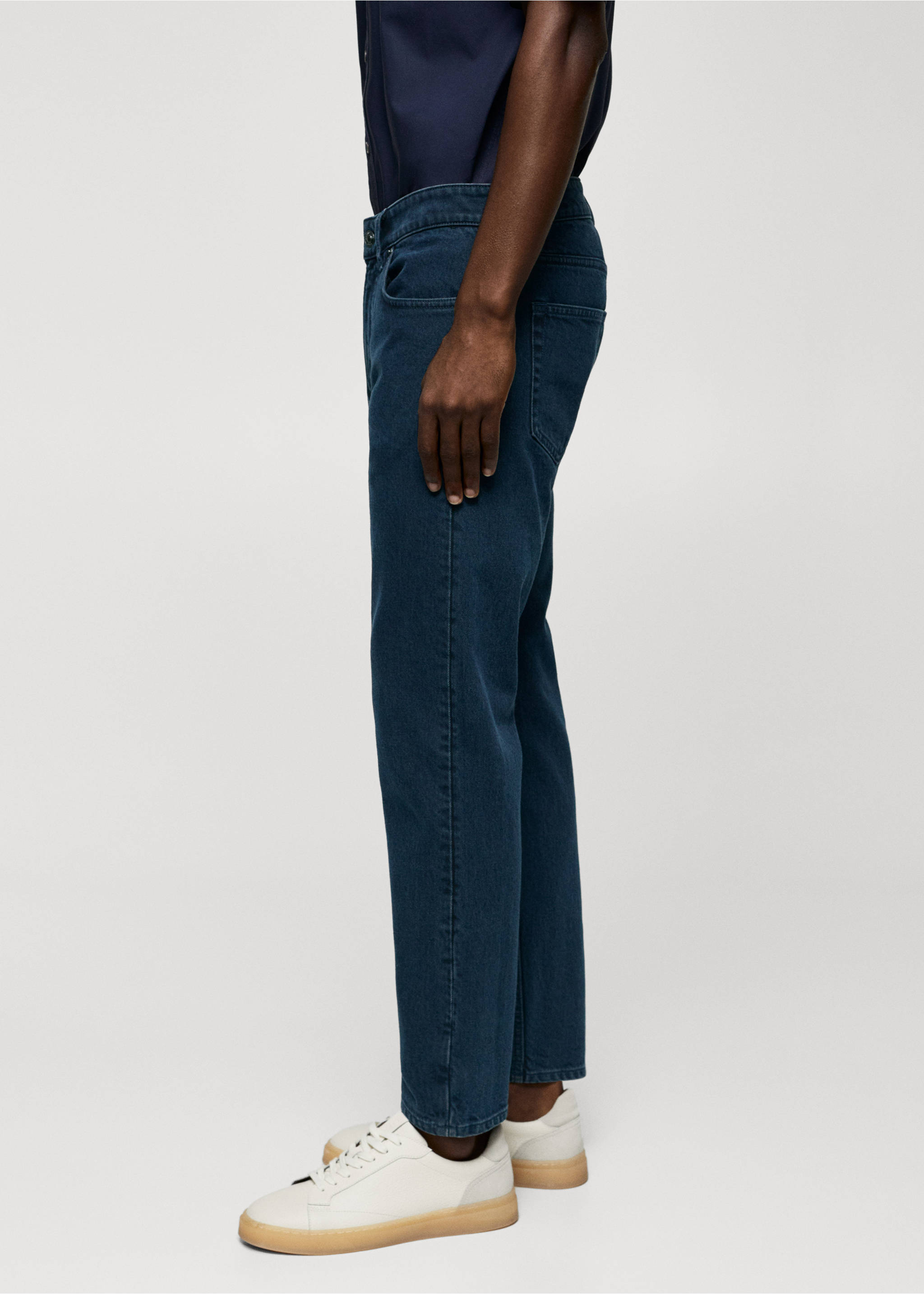 Ben tapered cropped jeans - Details of the article 2, Deep Dark Blue. Ref: 57010700-00.
