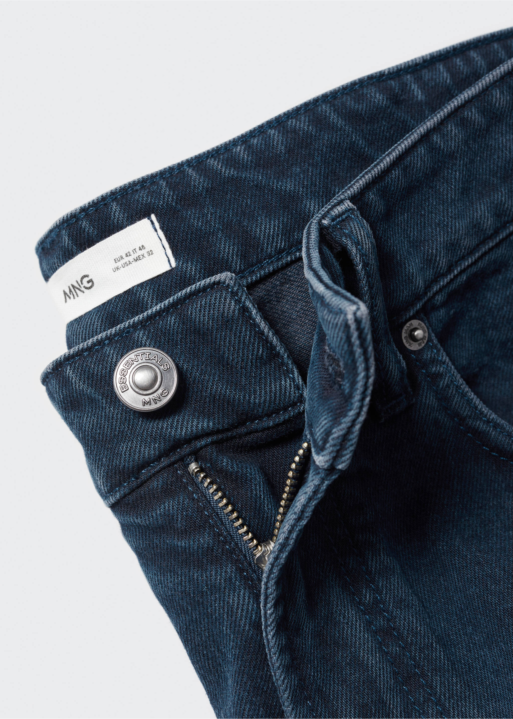 Ben tapered cropped jeans - Details of the article 8, Deep Dark Blue. Ref: 57010700-00.