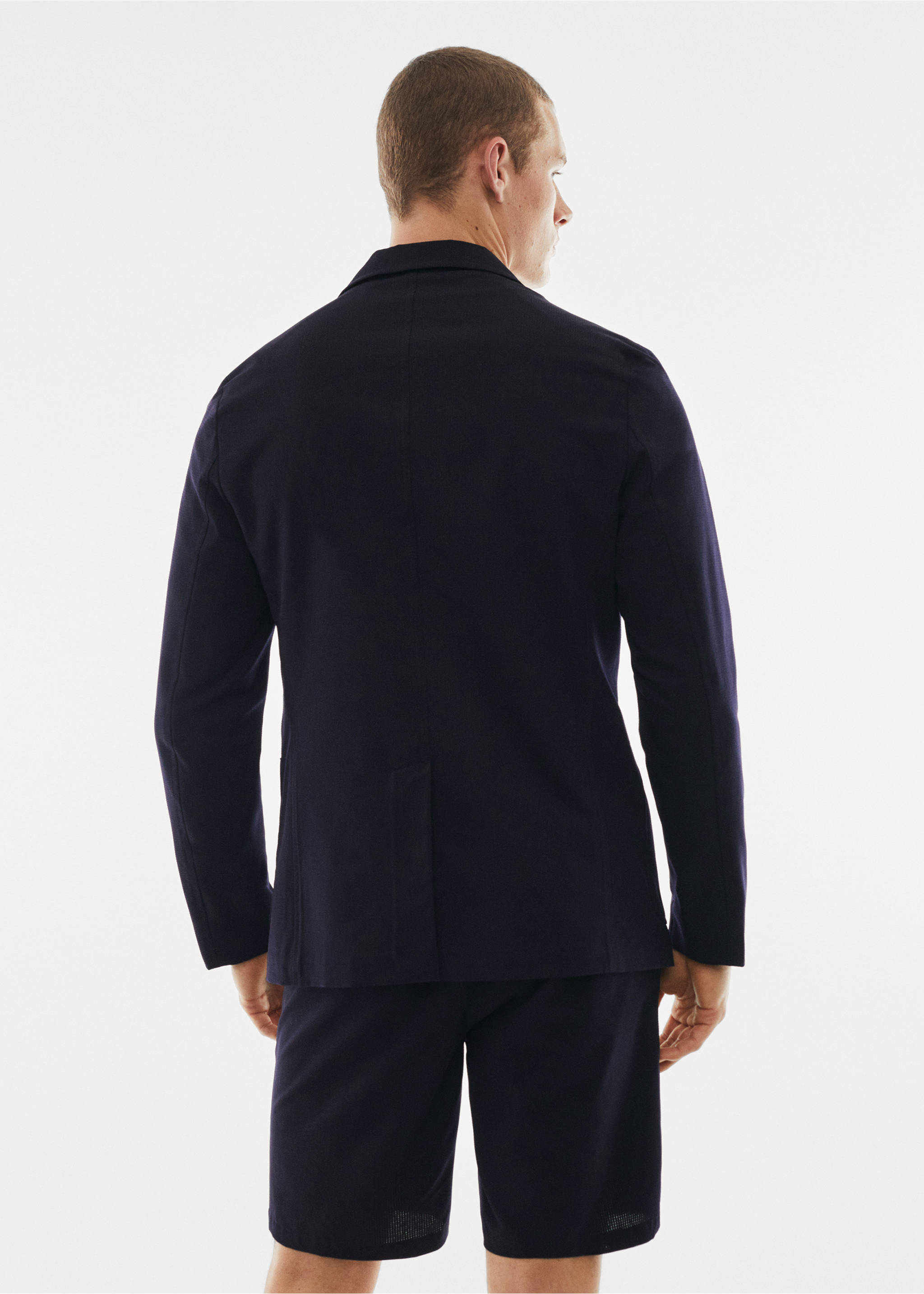 Water-repellent jacket with pockets - Reverse of the article, Navy. Ref: 57010712-00.