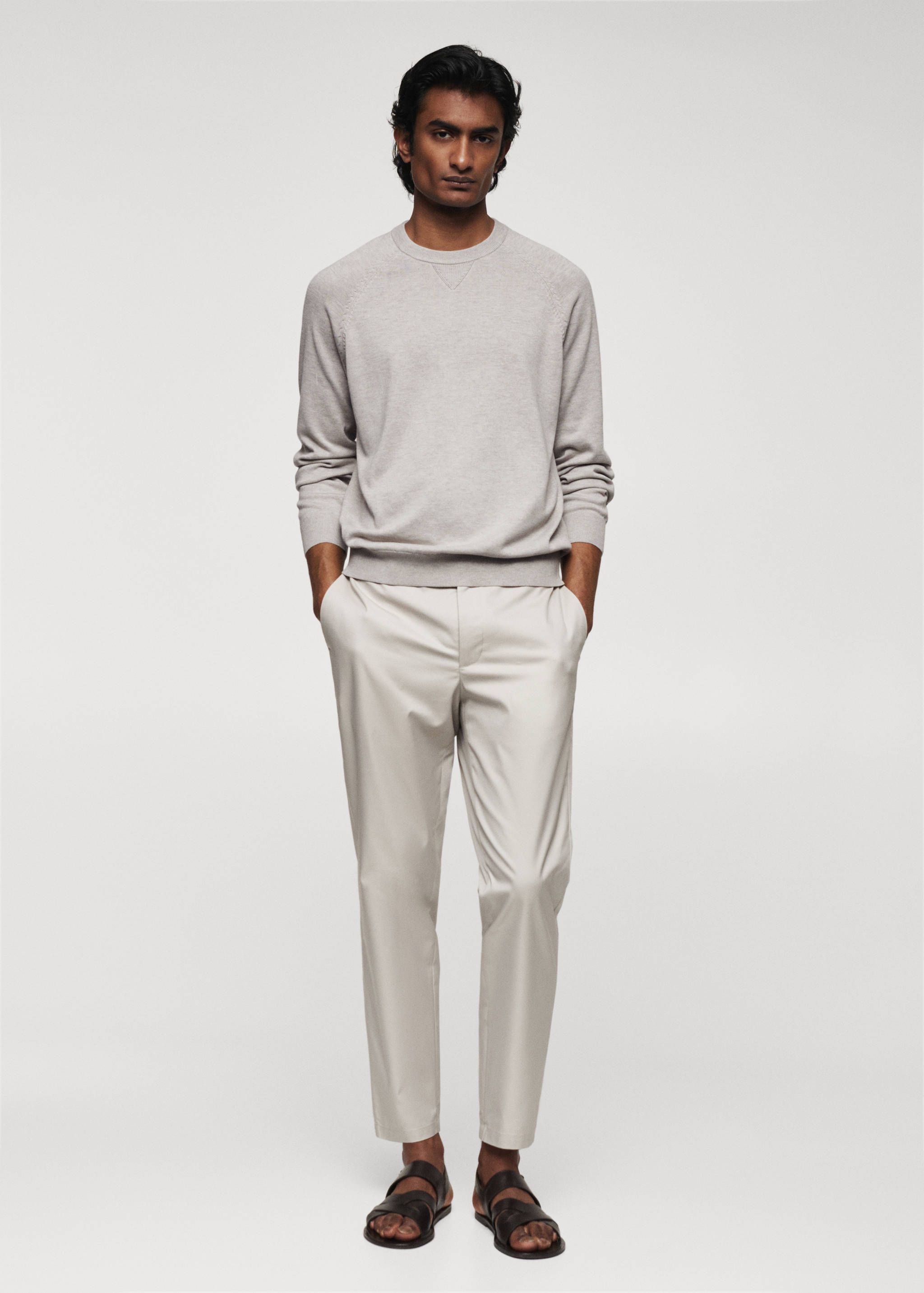 Fine-knit cotton sweater - General plane