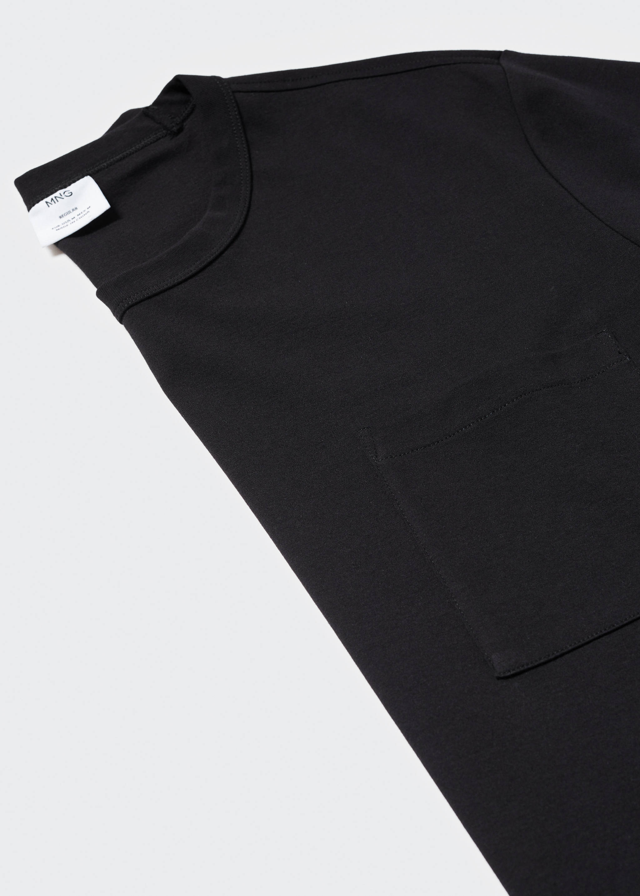 100% cotton t-shirt with pocket - Details of the article 8