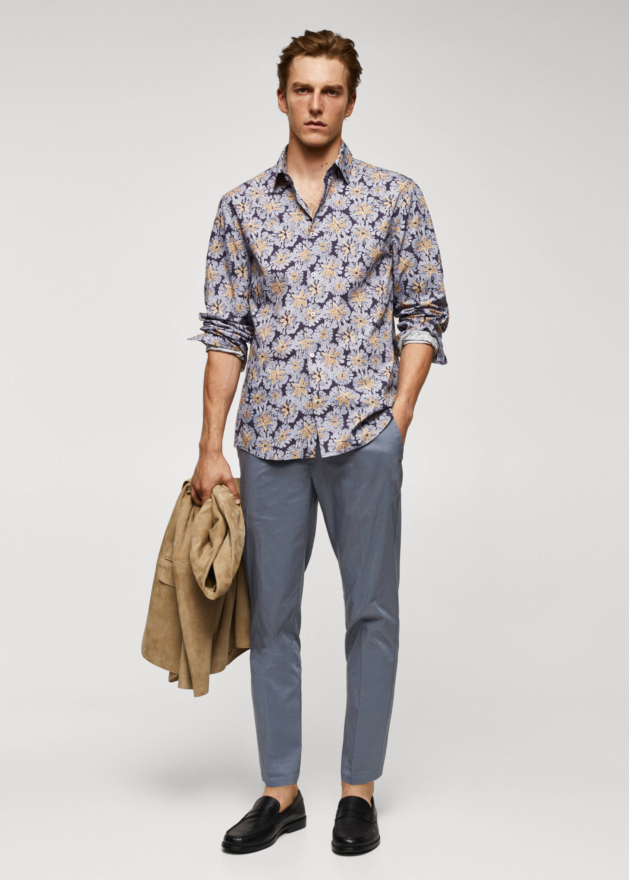 100% cotton regular-fit printed shirt - General plane