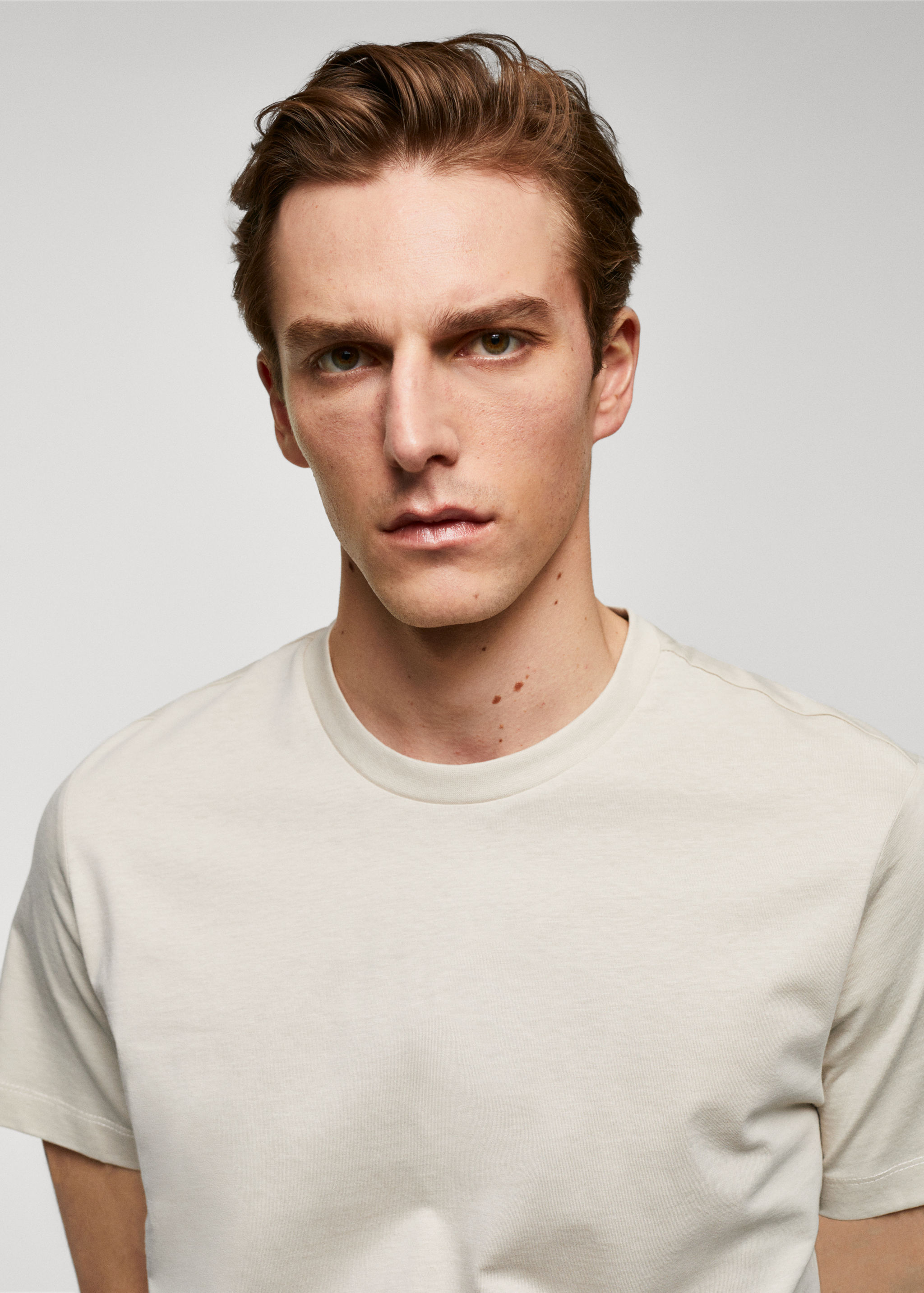 Basic cotton stretch t-shirt - Details of the article 1