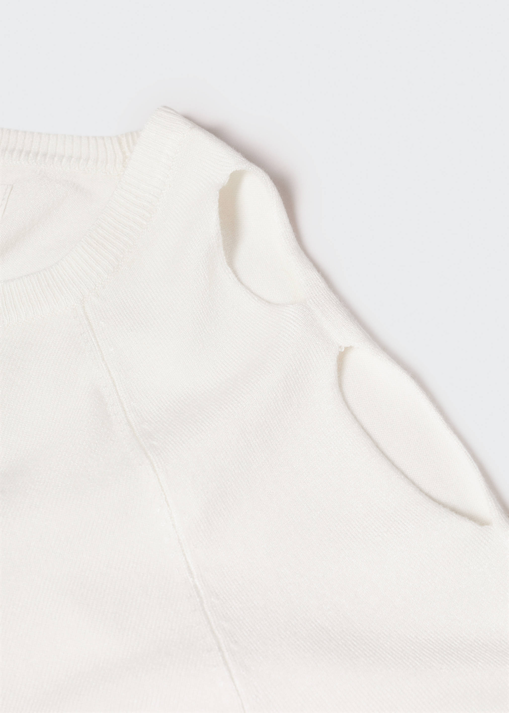 Cut-out sweater - Details of the article 8