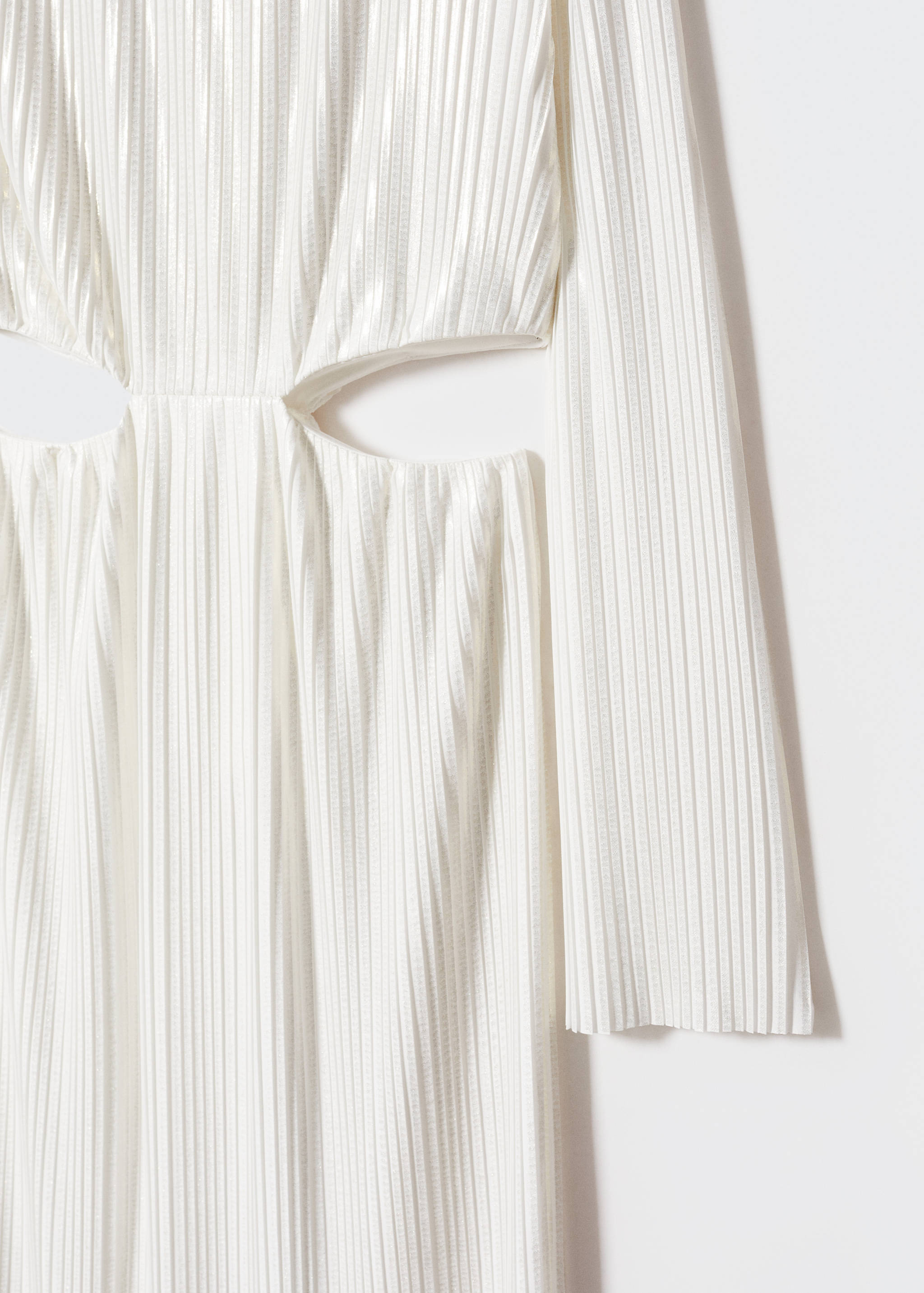 Vestit prisat obertures - Detall de l'article 8