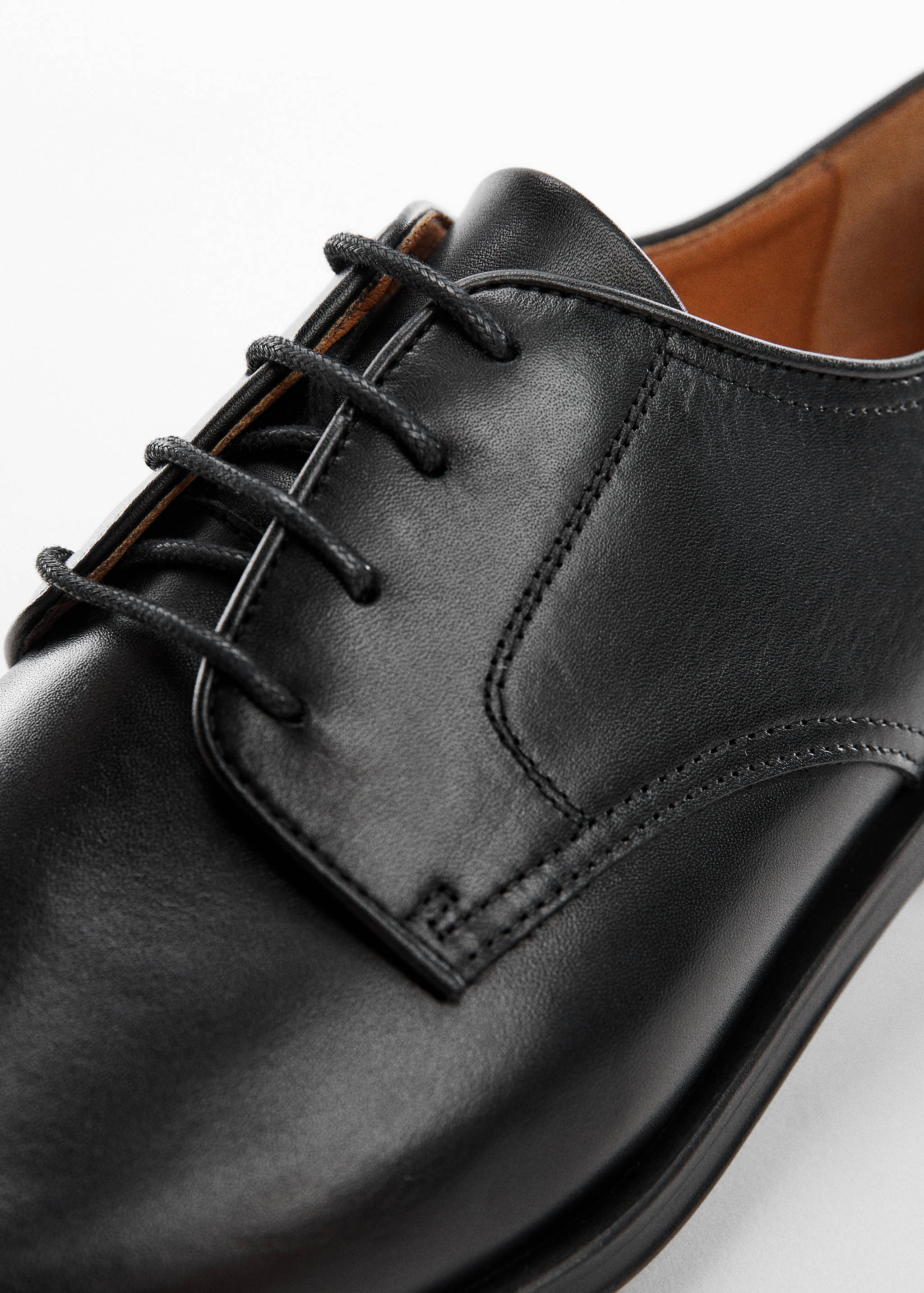 Leather suit shoes - Details of the article 1