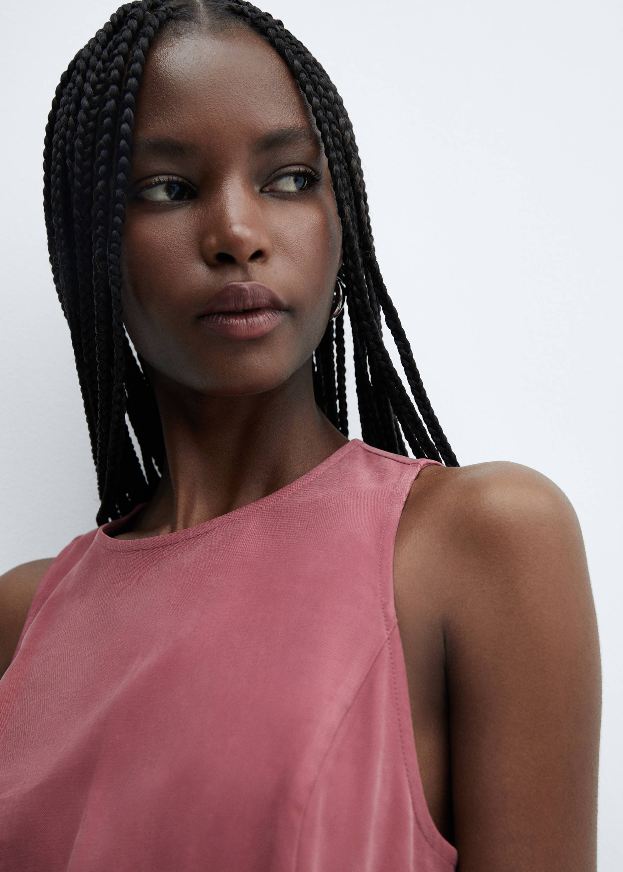 Cropped jumpsuit with straps - Details of the article 1