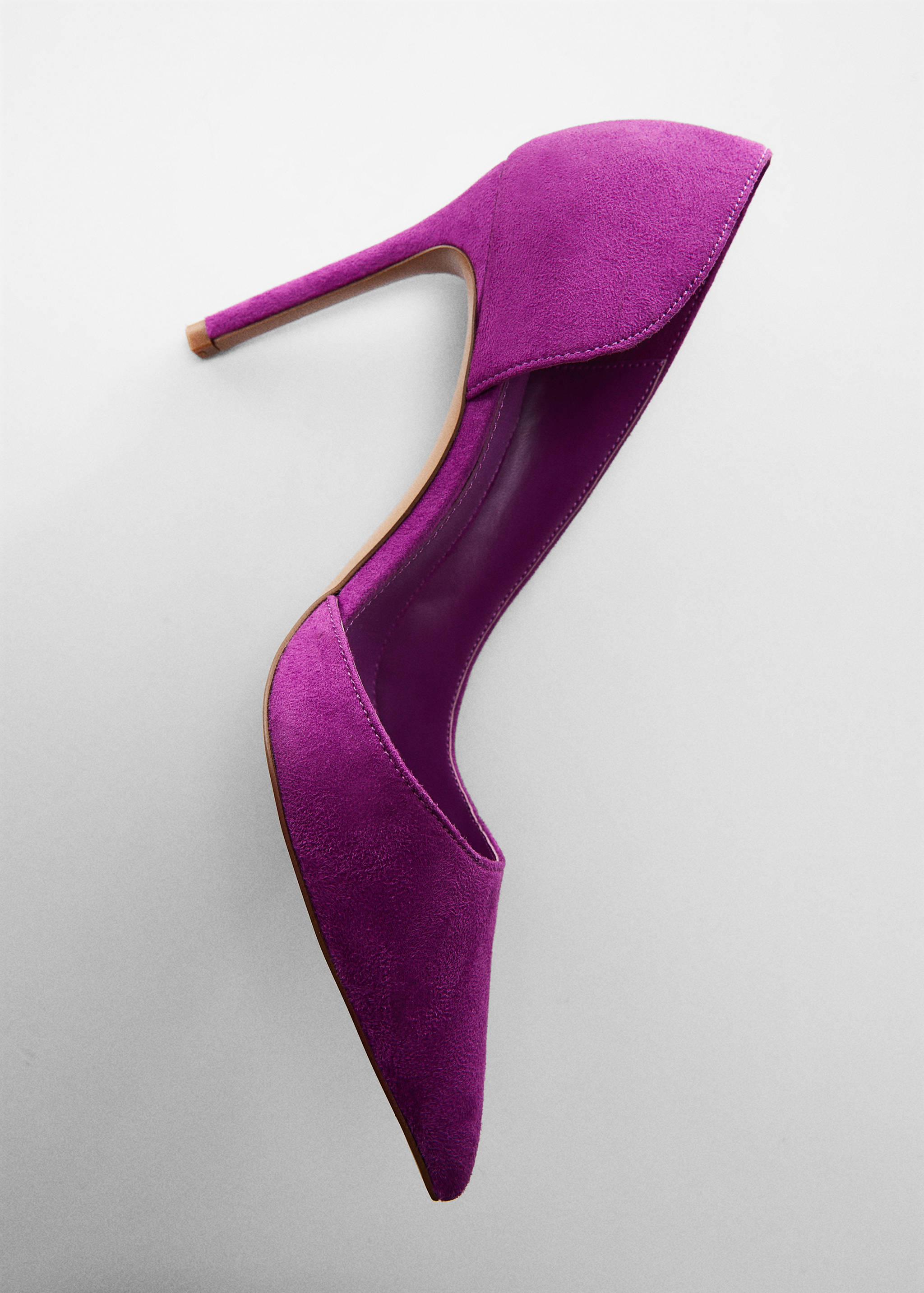 Asymmetrical heeled shoes - Details of the article 5