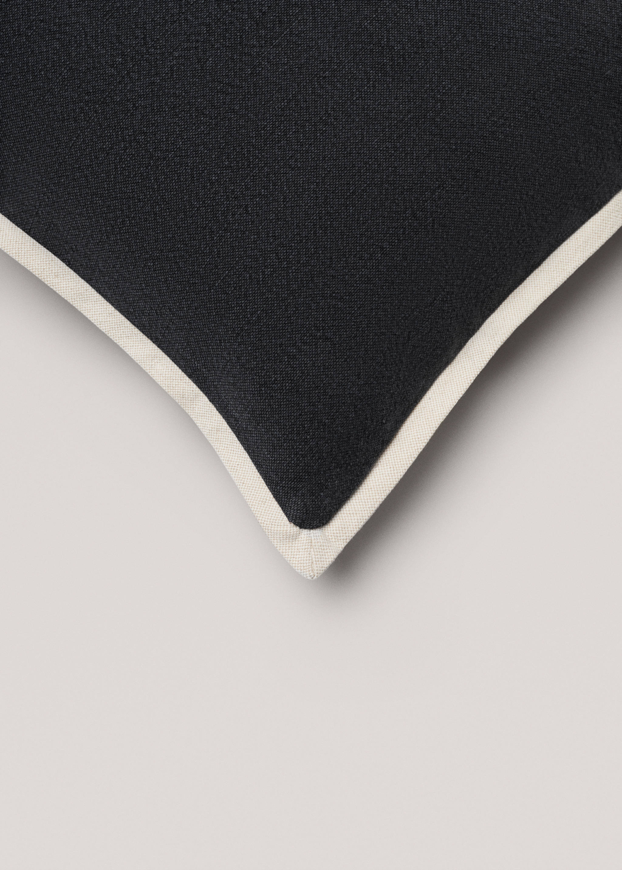 Cotton and linen blend cushion cover 40x60cm - Details of the article 2