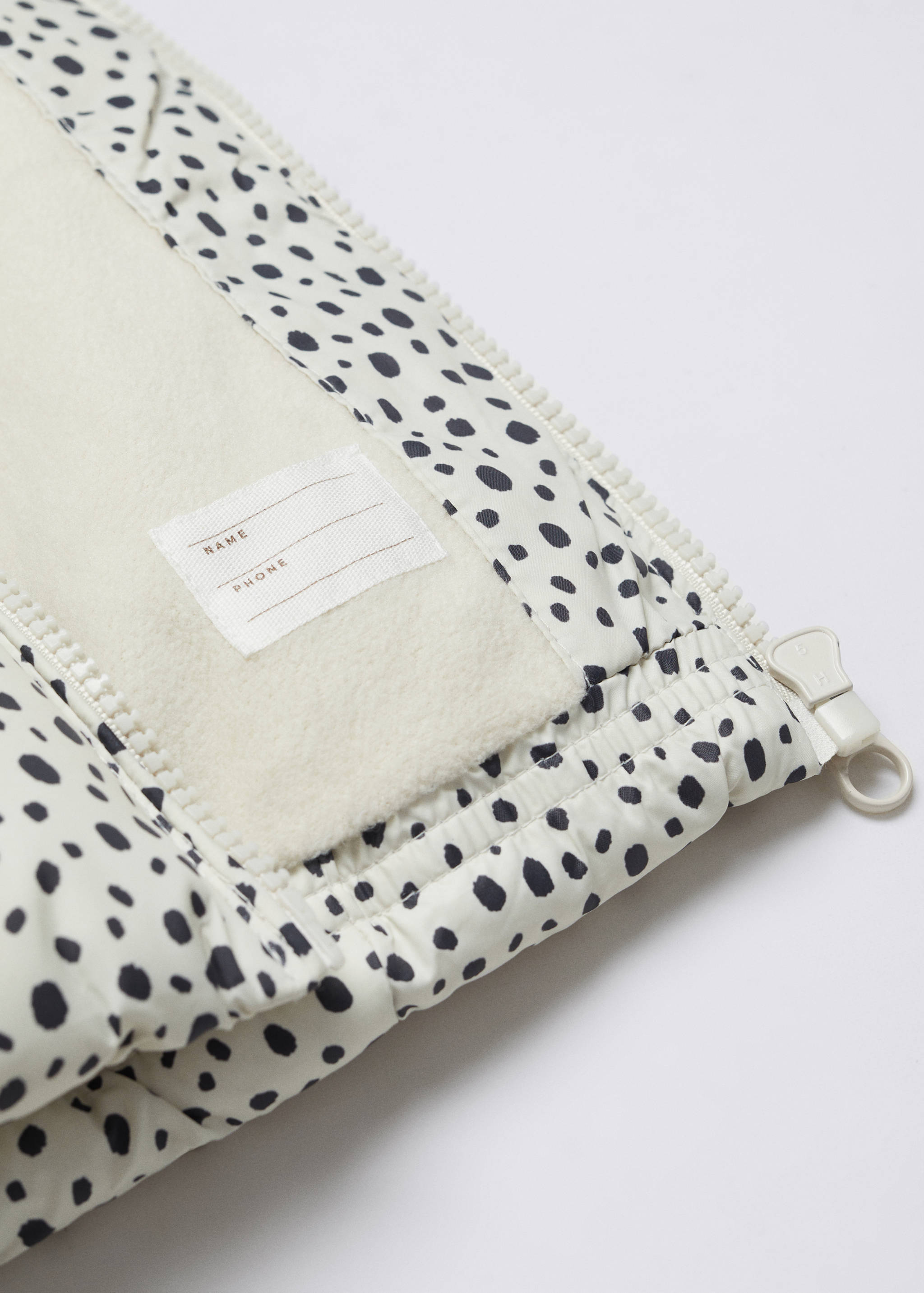 Gepolsterter Anorak mit Kapuze - Detail des Artikels 8