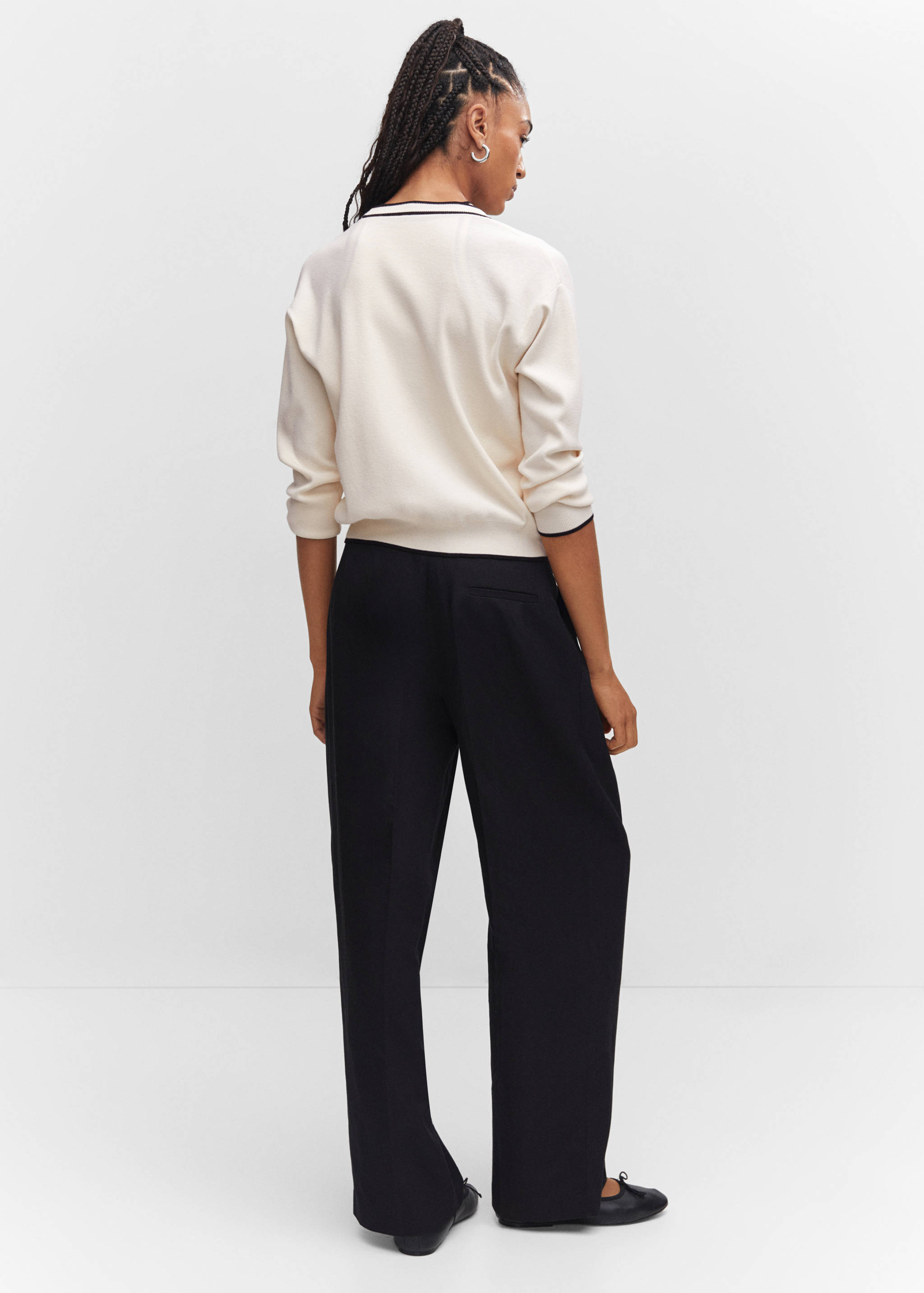 Strick-Cardigan mit Kontrastdetail - Rückseite des Artikels