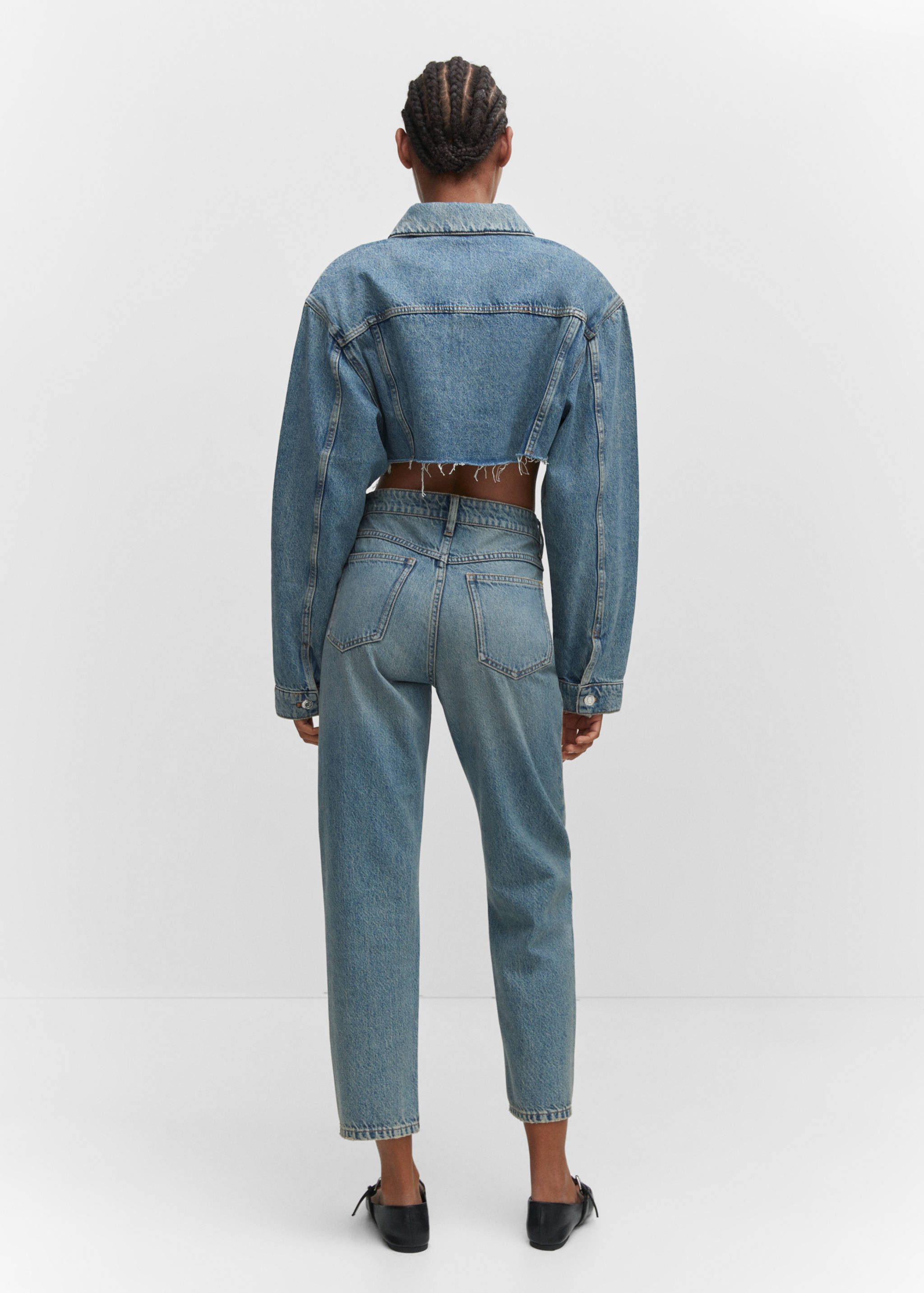 Mom-Jeans mit hohem Bund Mom2000 - Rückseite des Artikels