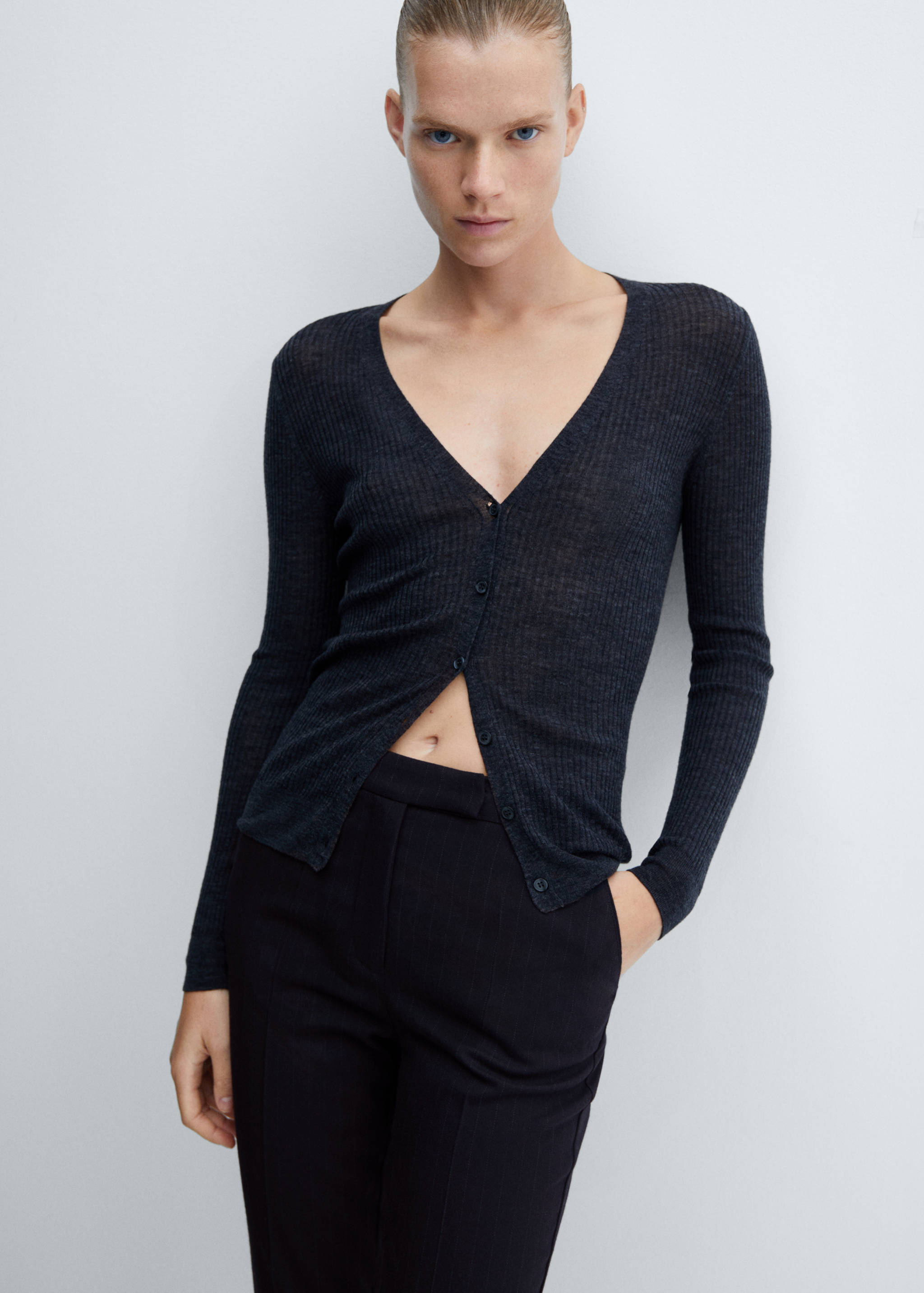 Skinny Hose mit mittelhohem Bund - Detail des Artikels 2