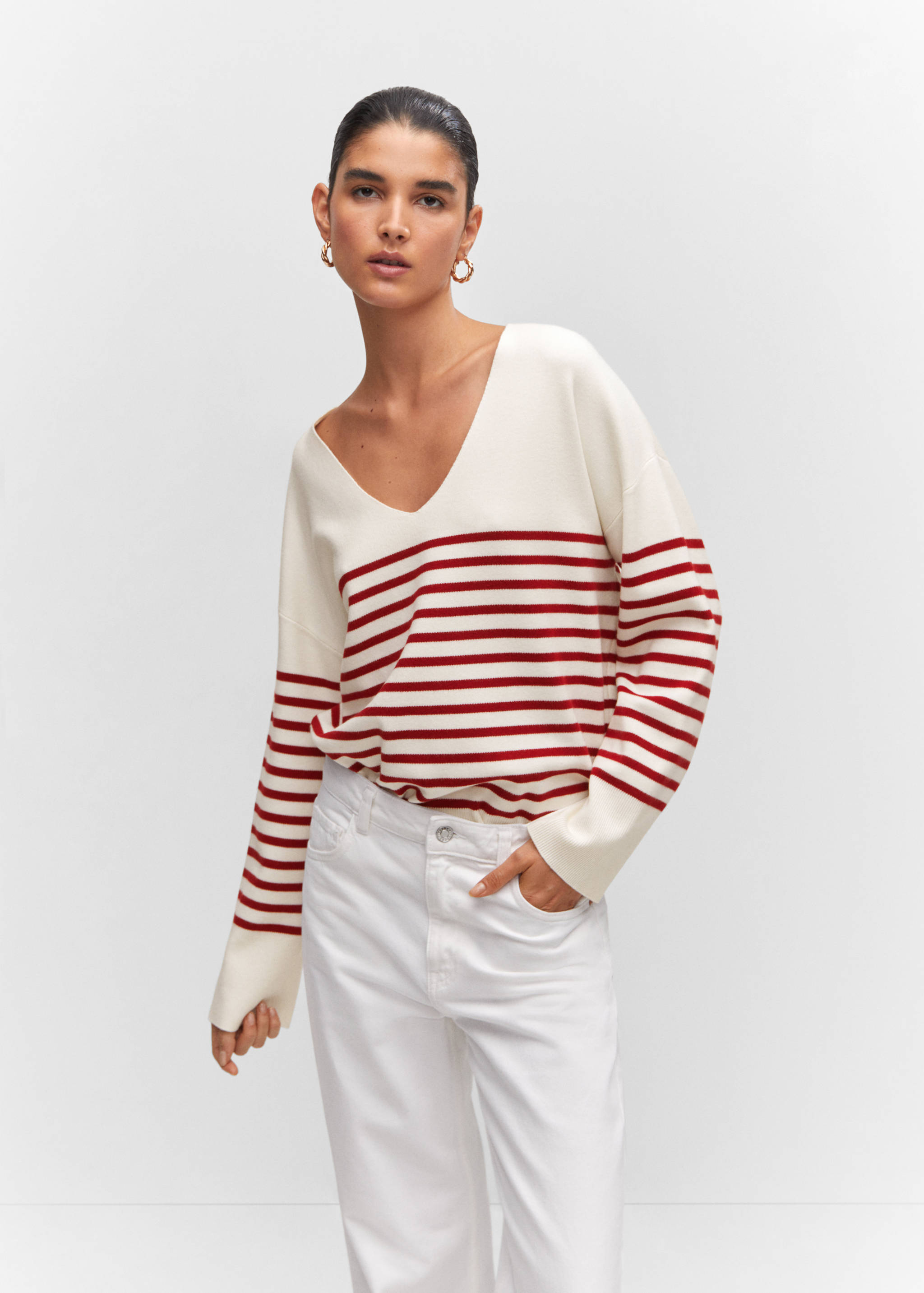 Oversized V-neck sweater - Medium plane