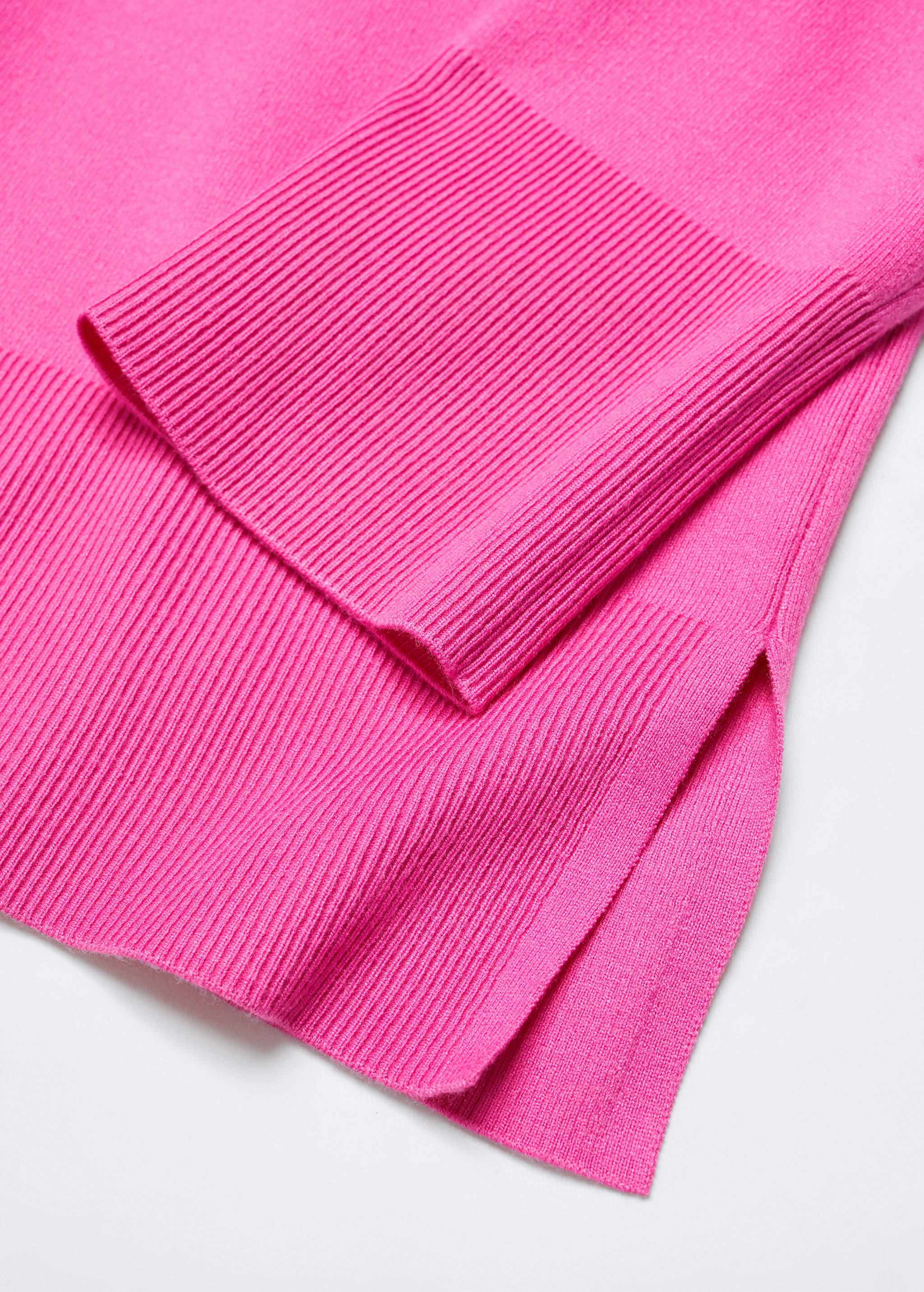 Oversized V-neck sweater - Details of the article 8