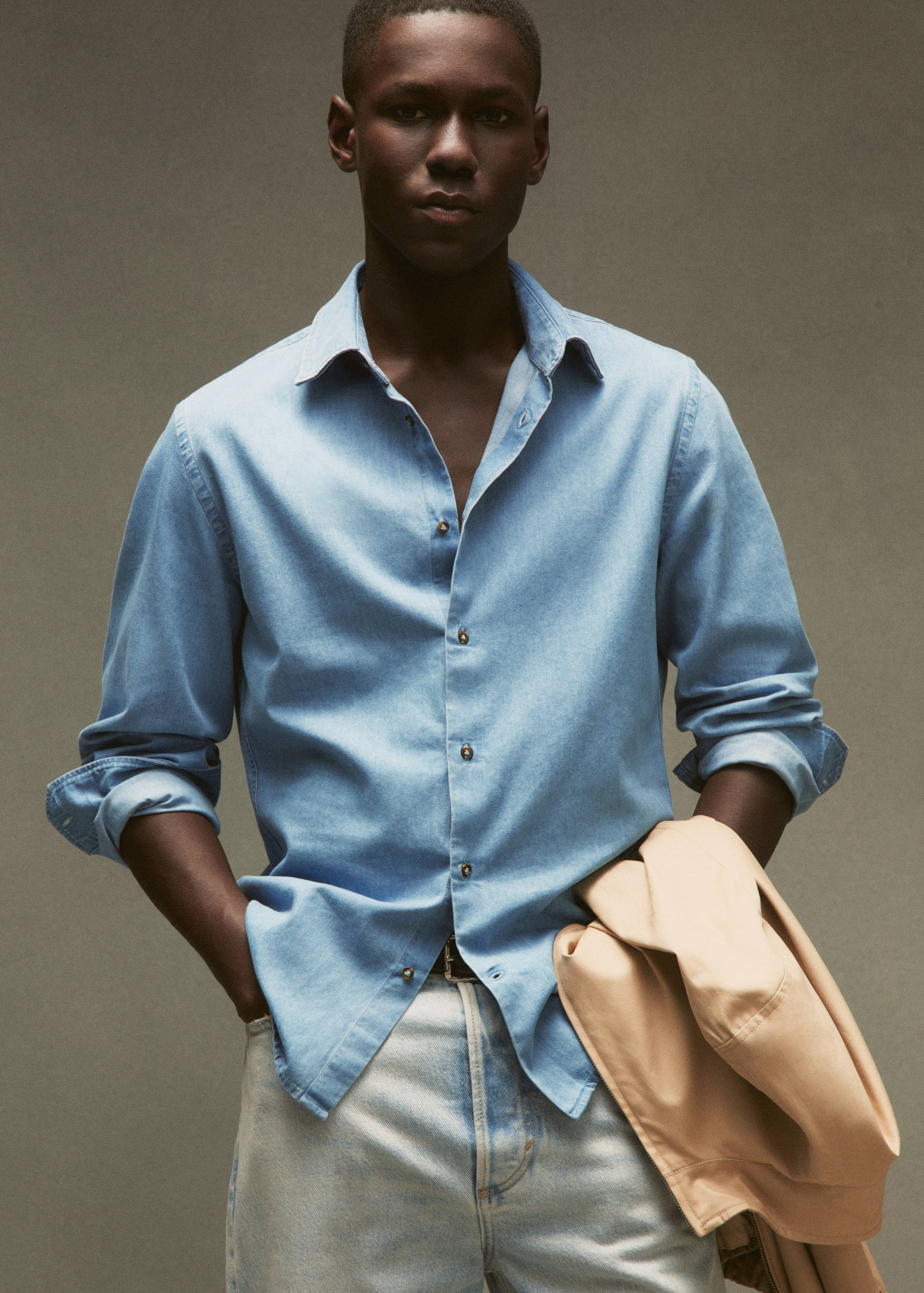 Camisa slim fit cambrai cotó - Detall de l'article 6